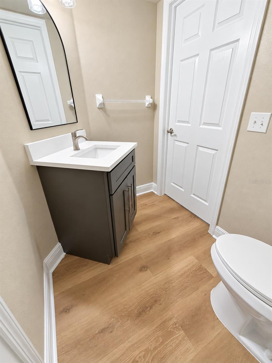7338 E BANK DR — photo 10