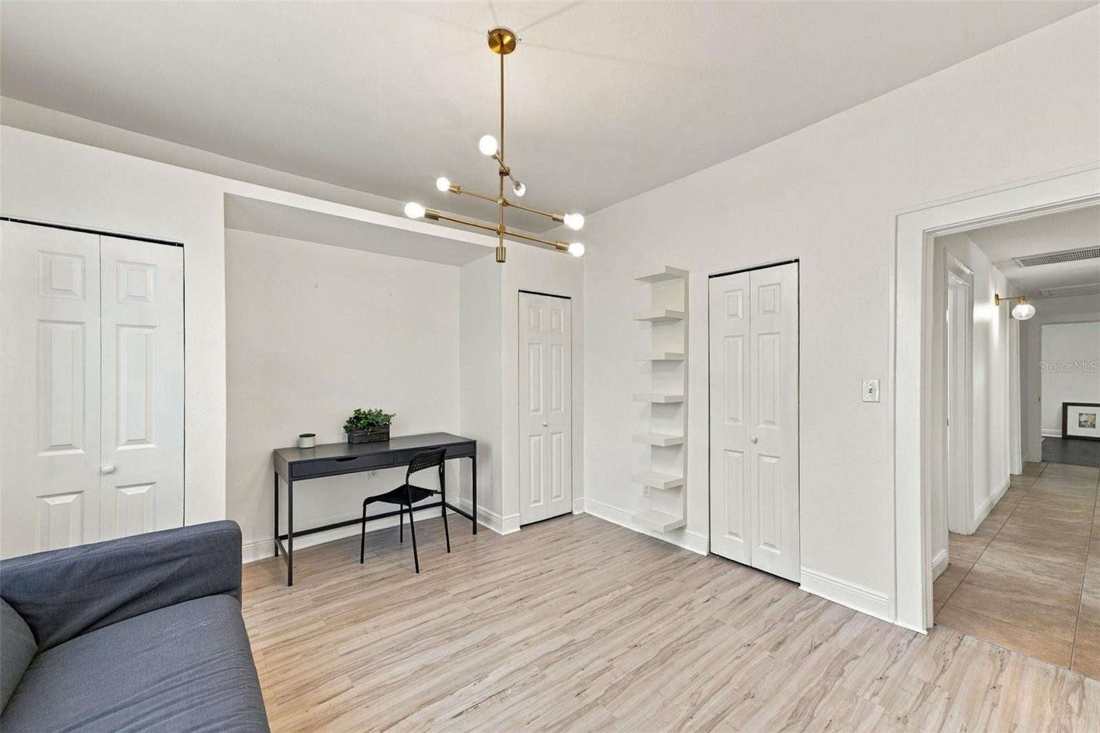 4203 N SUWANEE AVE — photo 14