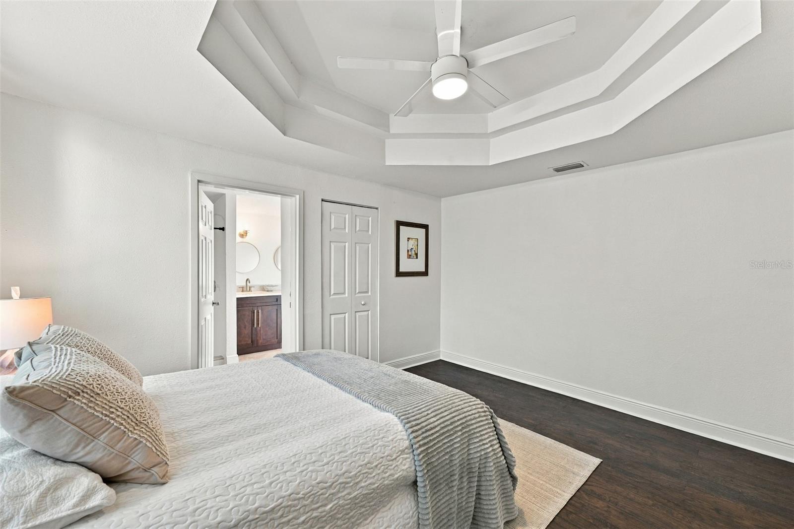 4203 N SUWANEE AVE — photo 10