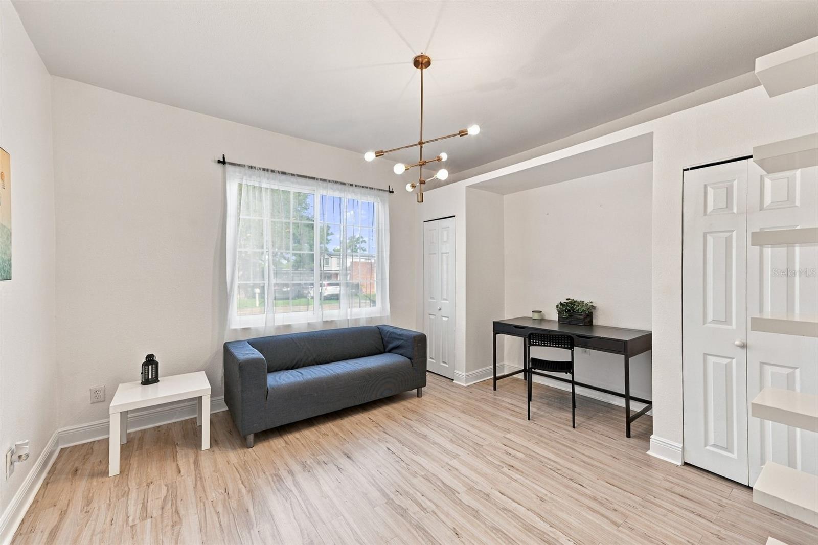 4203 N SUWANEE AVE — photo 13
