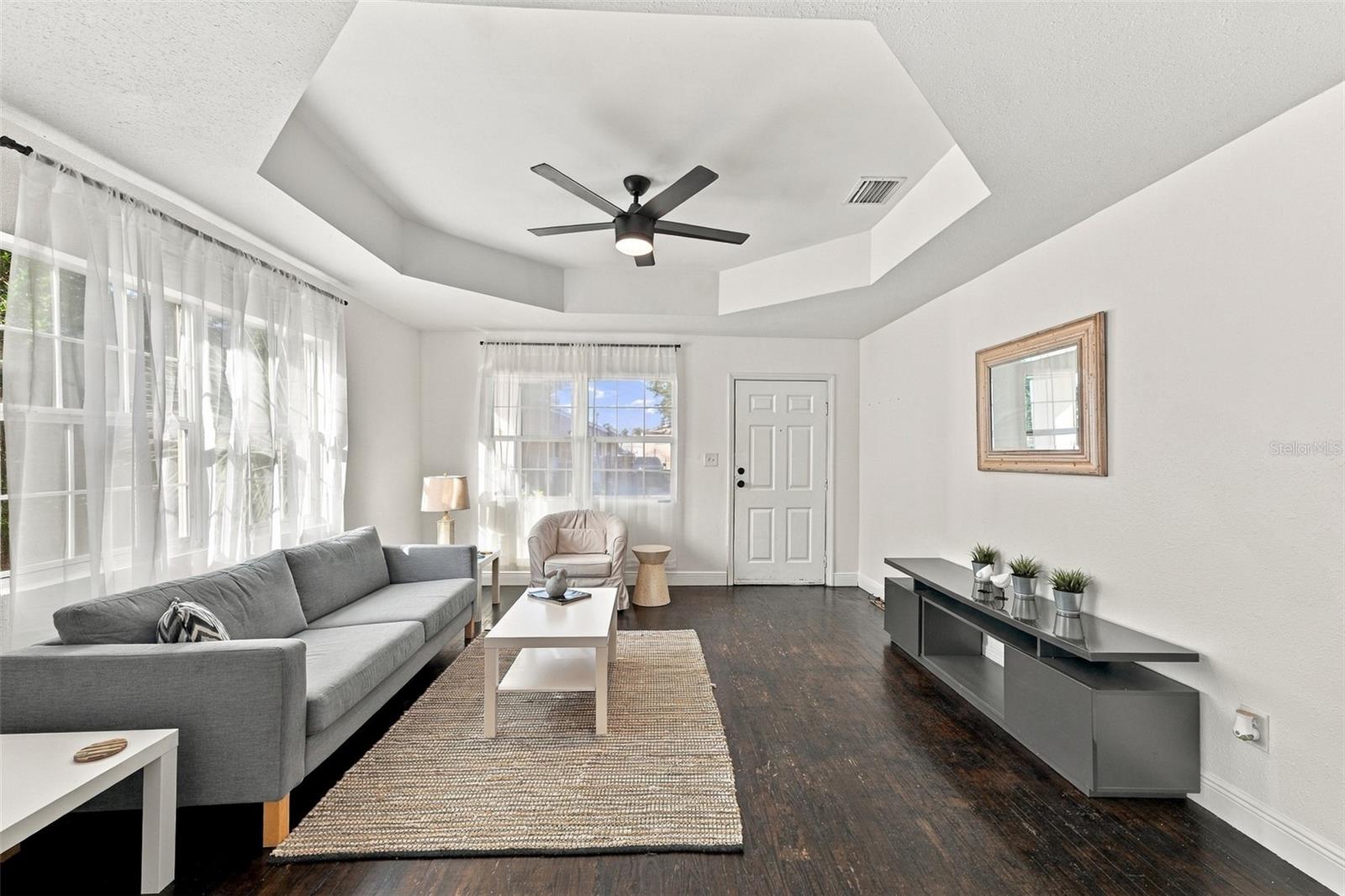 4203 N SUWANEE AVE — photo 4