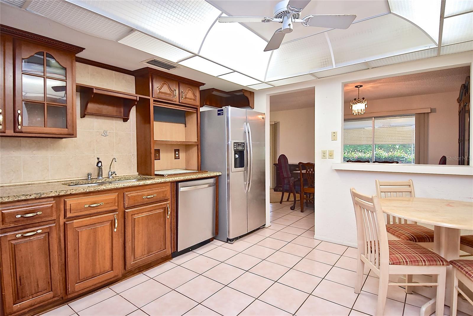 6883 W COUNTRY CLUB LN — photo 8