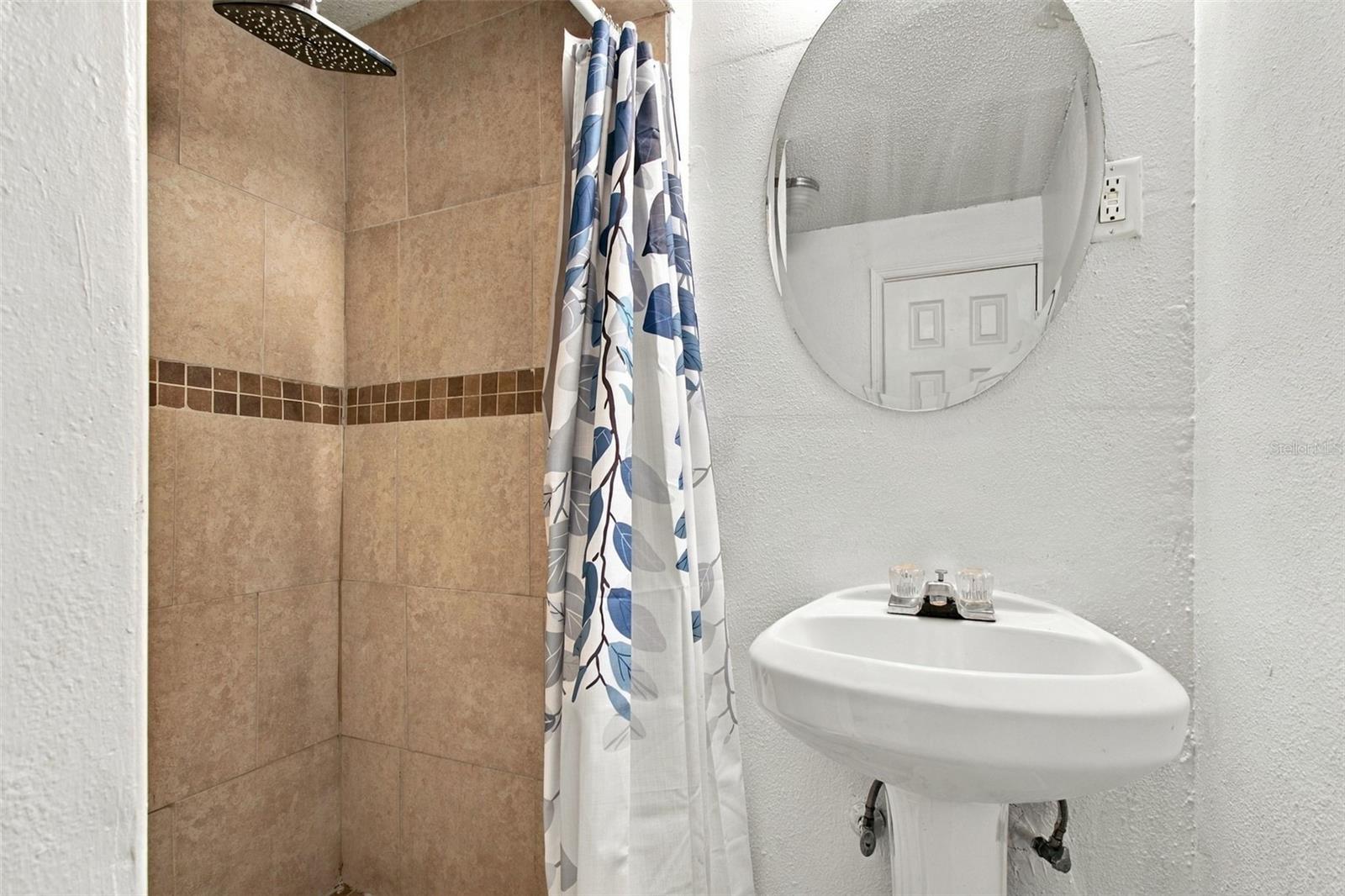 10118 WHEATLEY HILLS CT — photo 43
