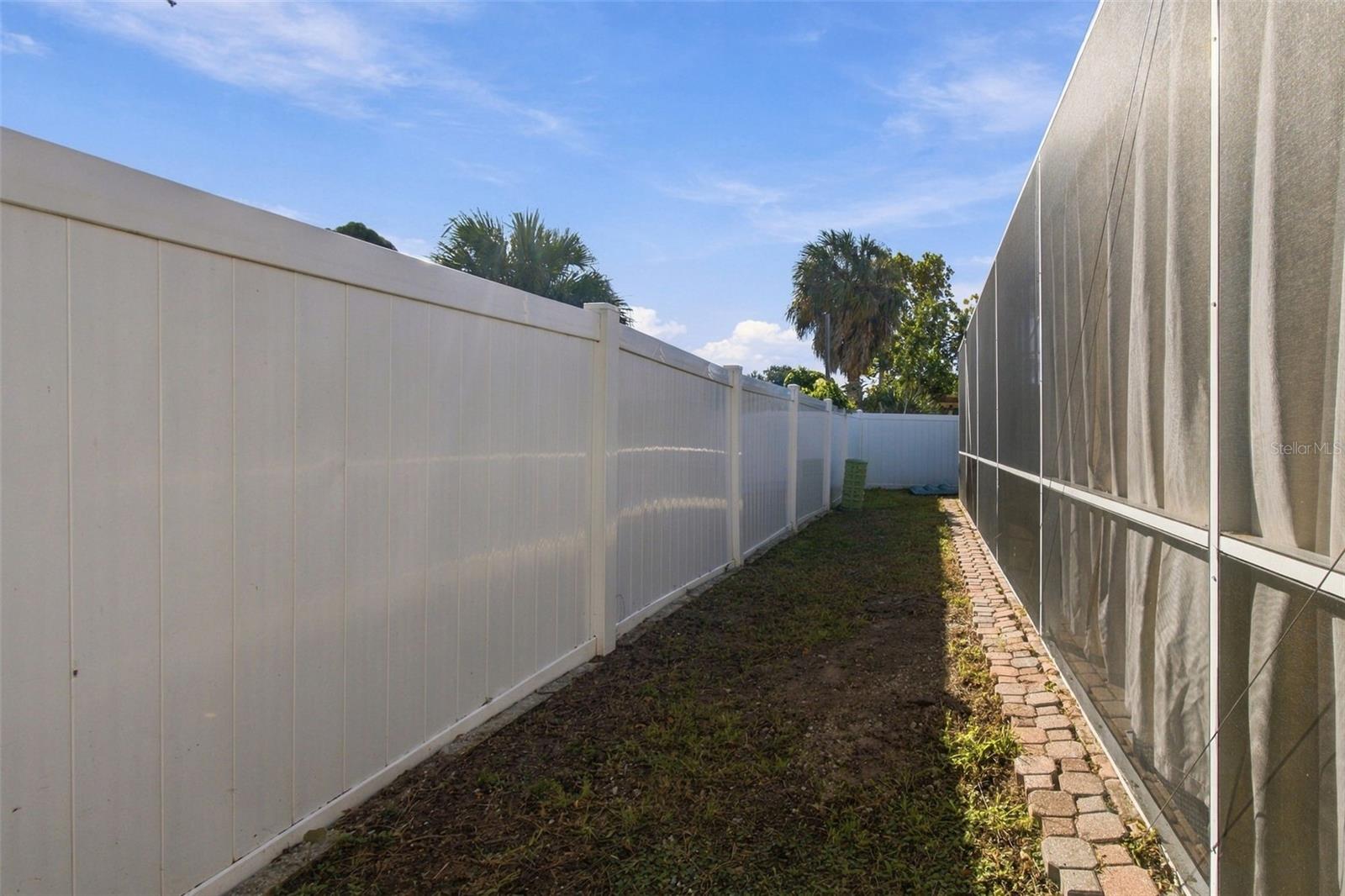 10118 WHEATLEY HILLS CT — photo 59