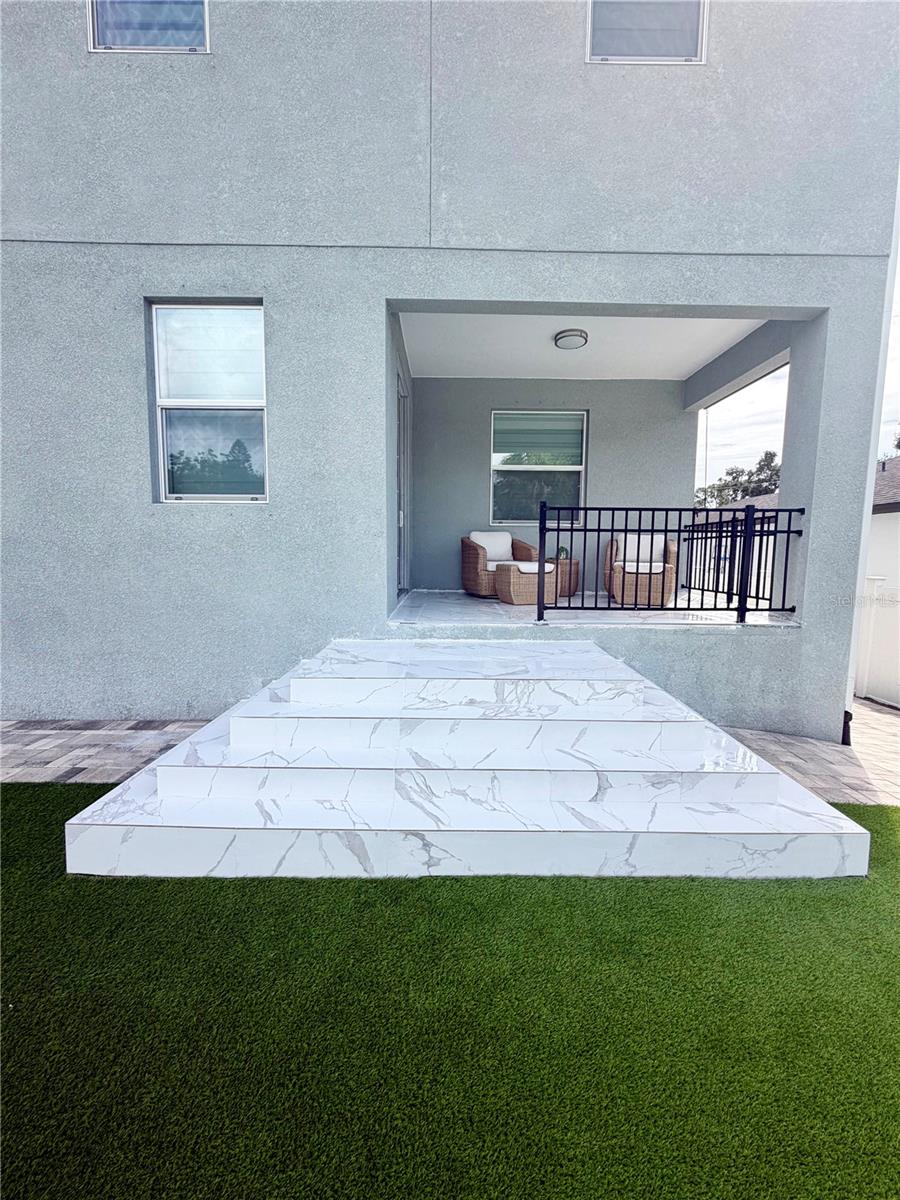 8331 PEGGY ST — photo 8