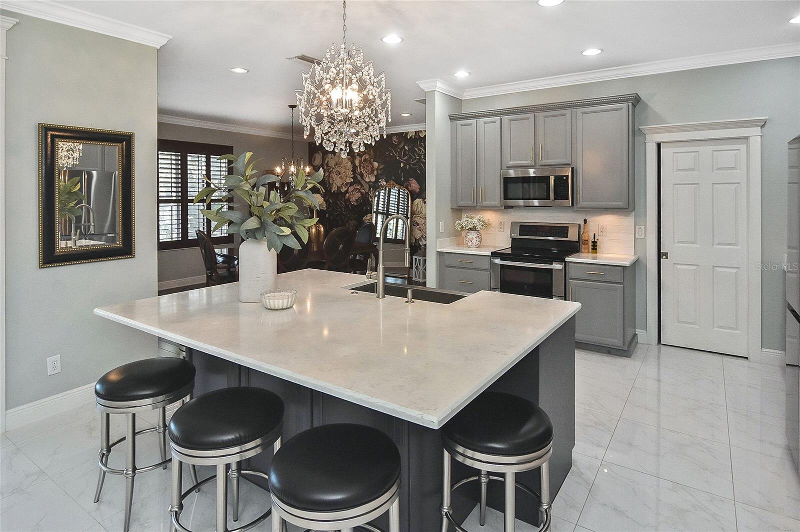 1711 PINYON PINE DR — photo 39