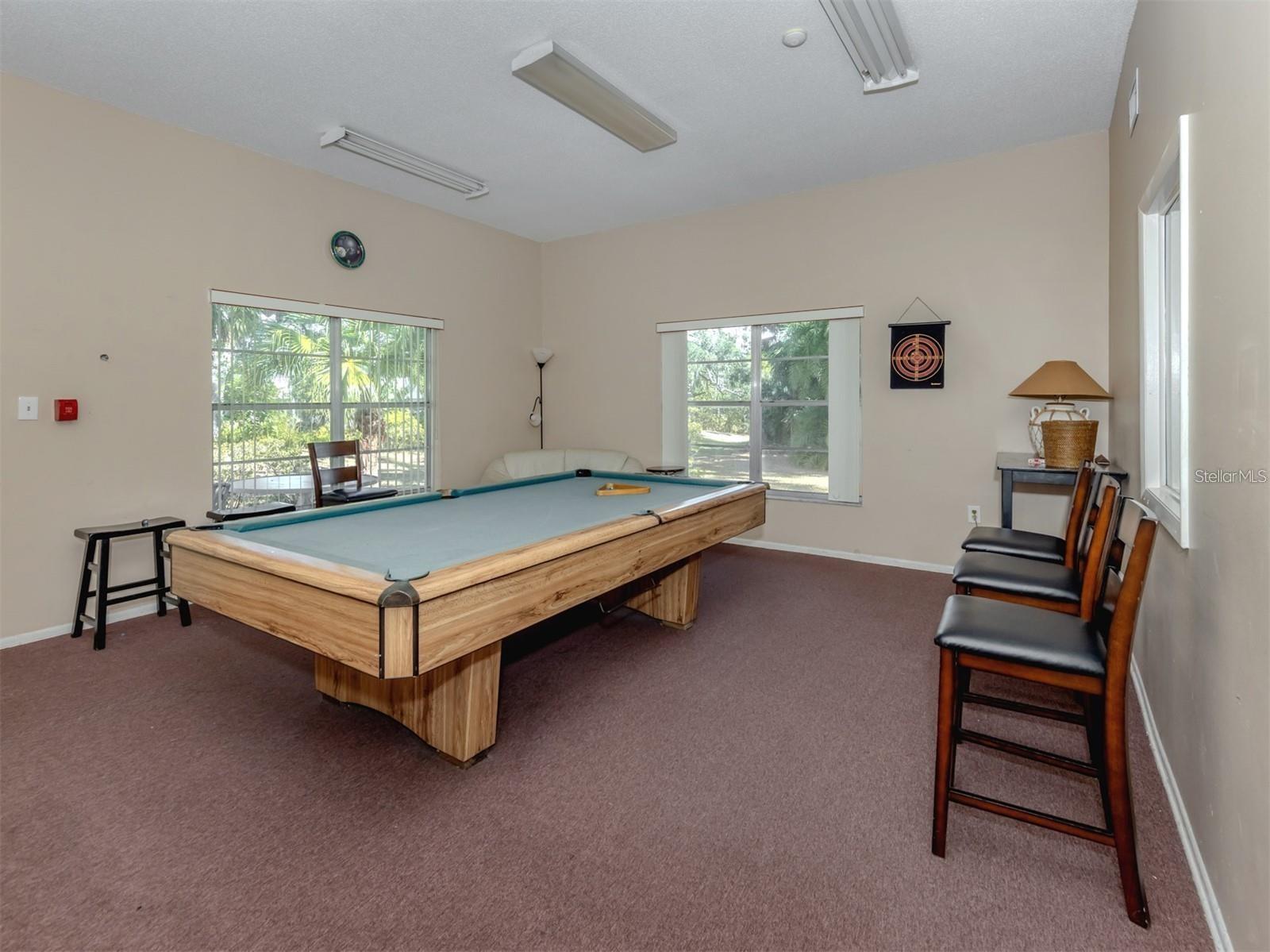 3208 RAMBLEWOOD DR N — photo 37