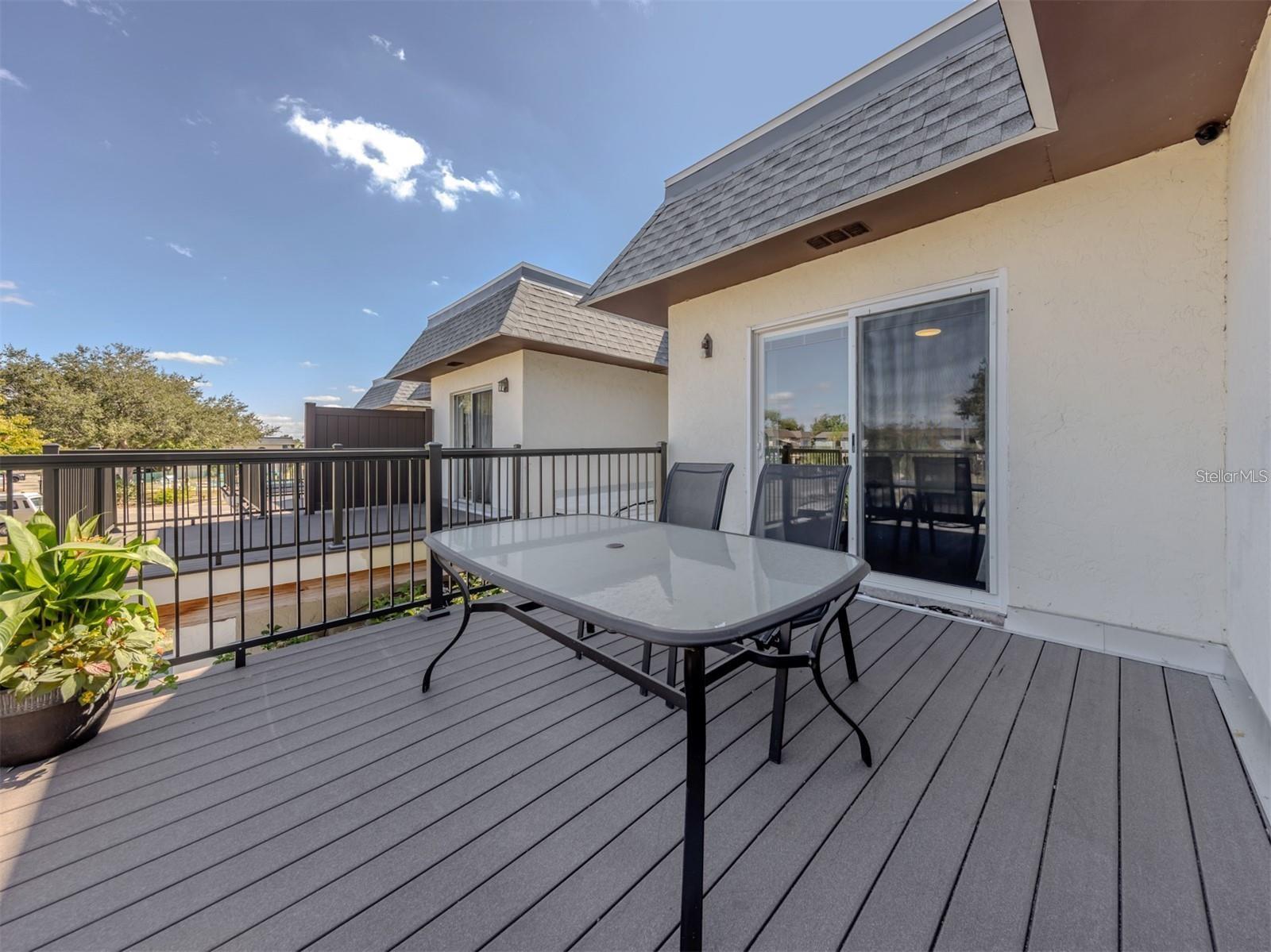 3208 RAMBLEWOOD DR N — photo 24