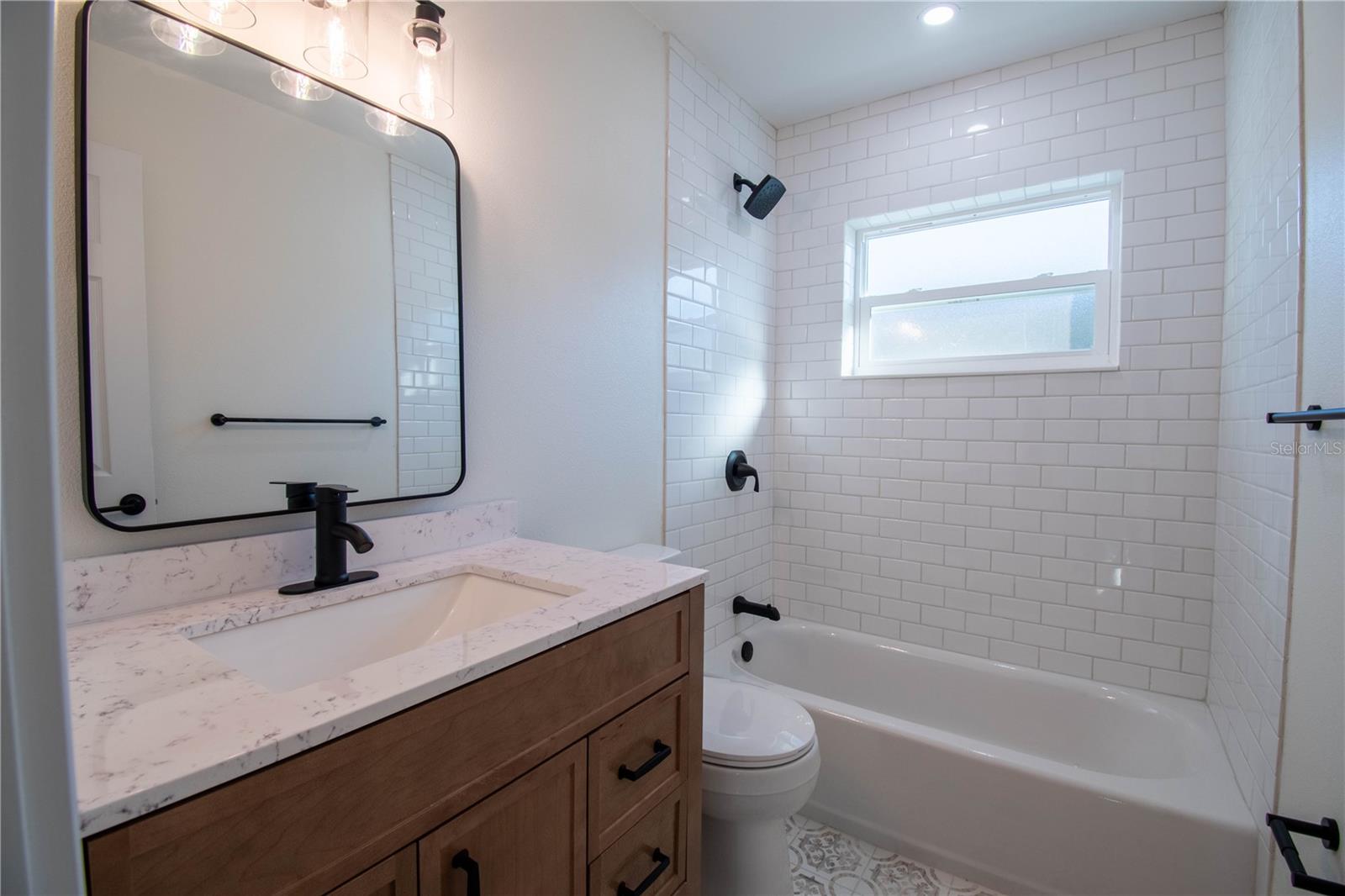 5751 DUNFRIES ST N — photo 21