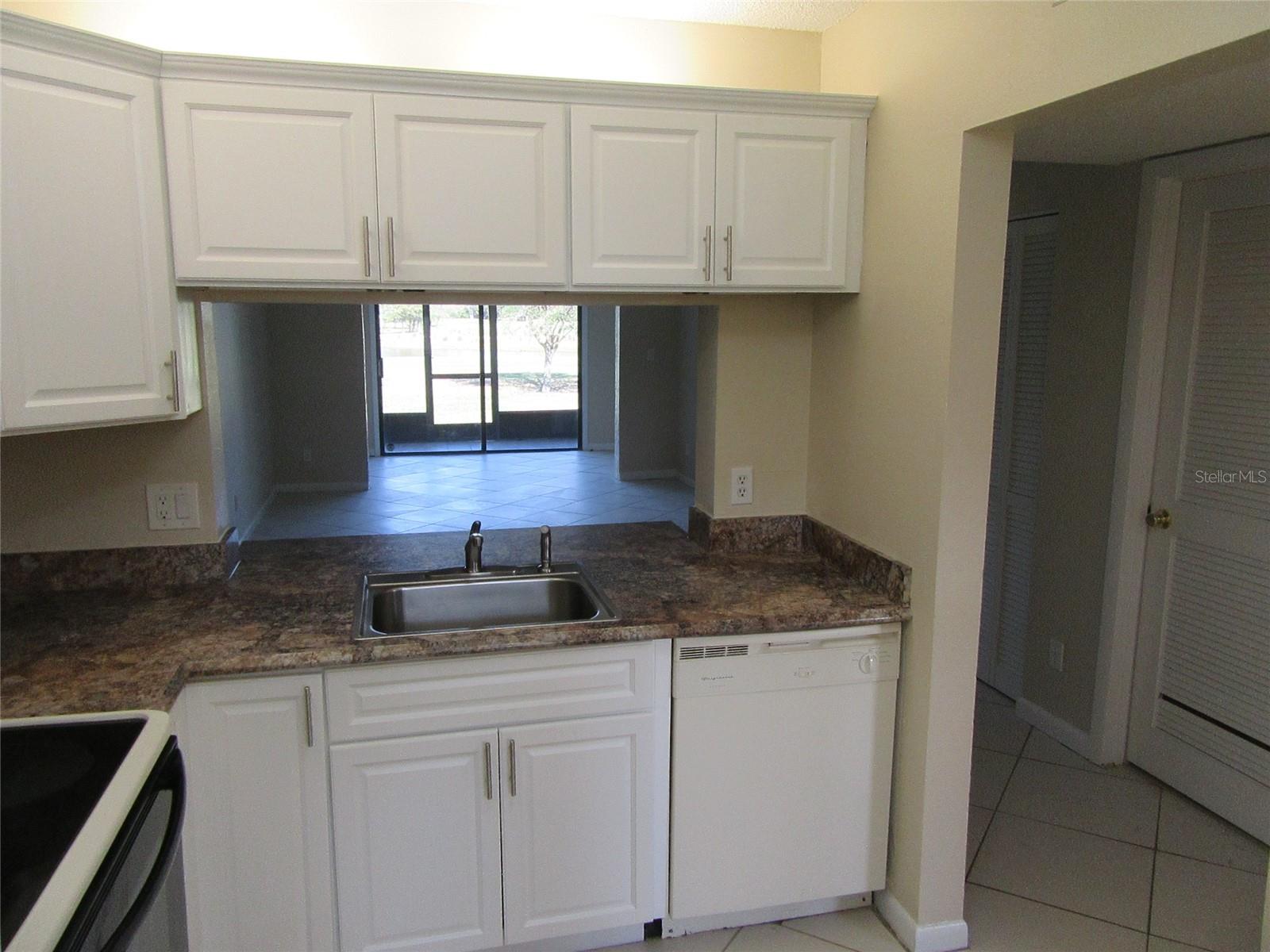 1933 OYSTER CATCHER LN #712 — photo 5