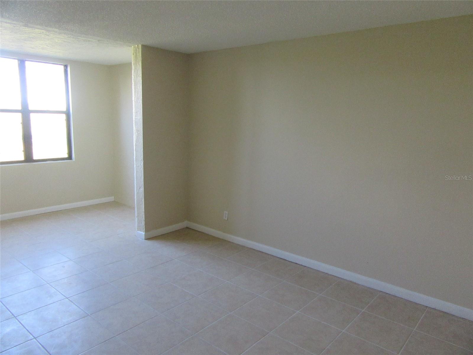 1933 OYSTER CATCHER LN #712 — photo 8
