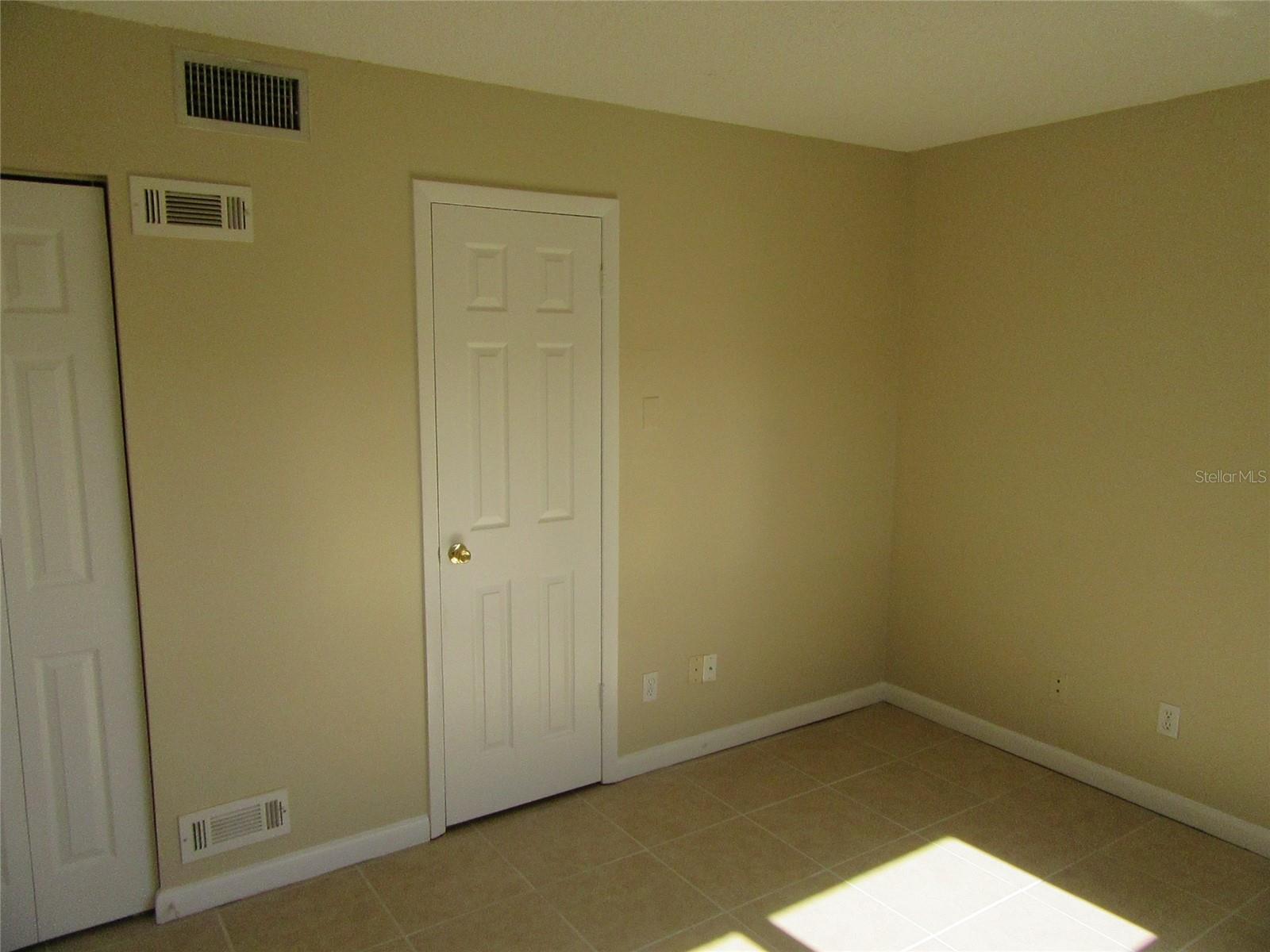 1933 OYSTER CATCHER LN #712 — photo 11