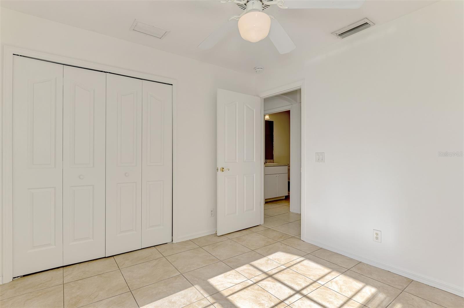 3305 CIRCLEVILLE ST — photo 31