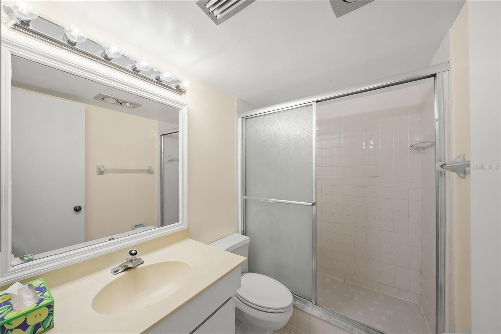 7860 PALM AIRE LN #105 — photo 15