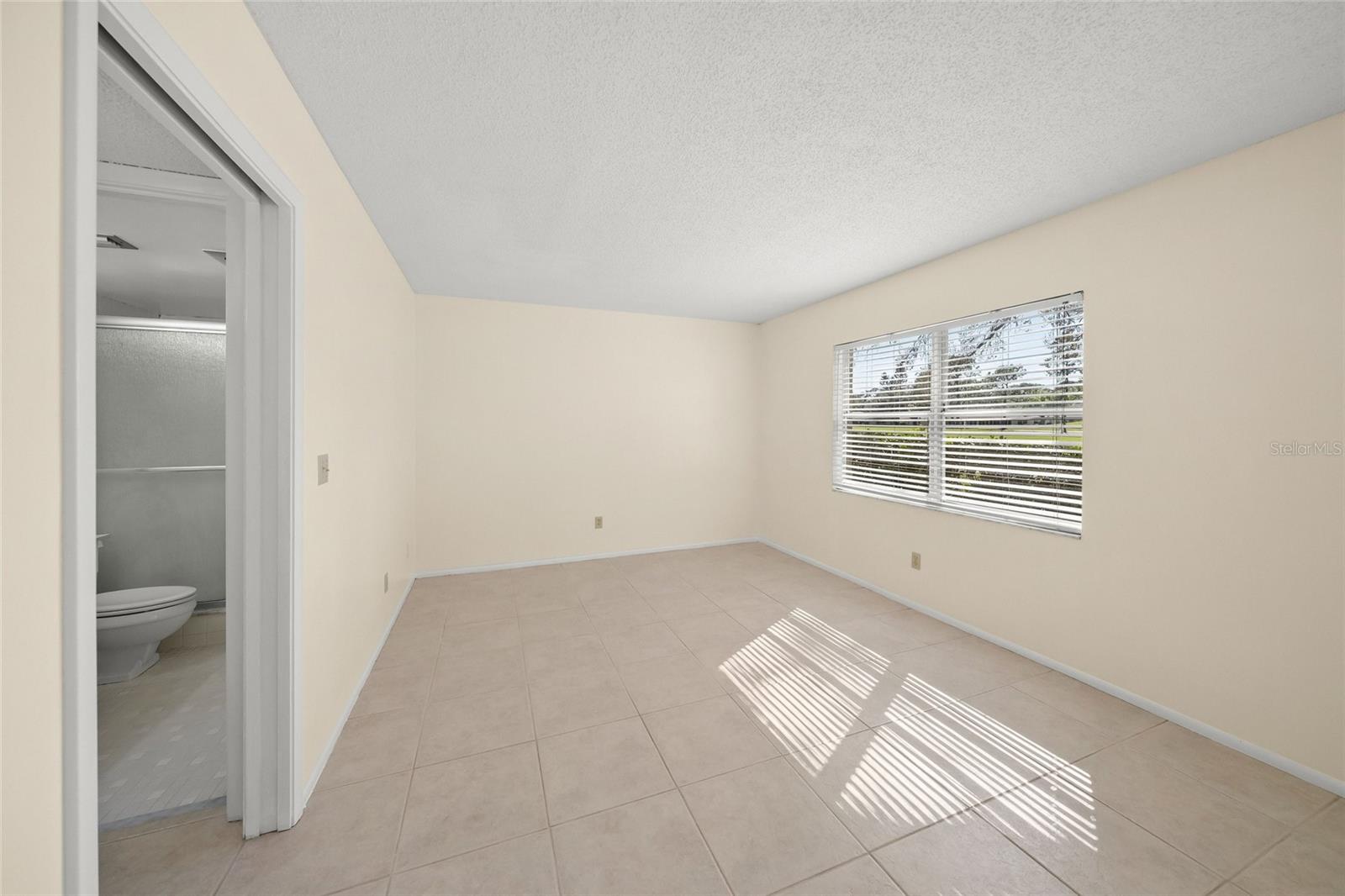 7860 PALM AIRE LN #105 — photo 16