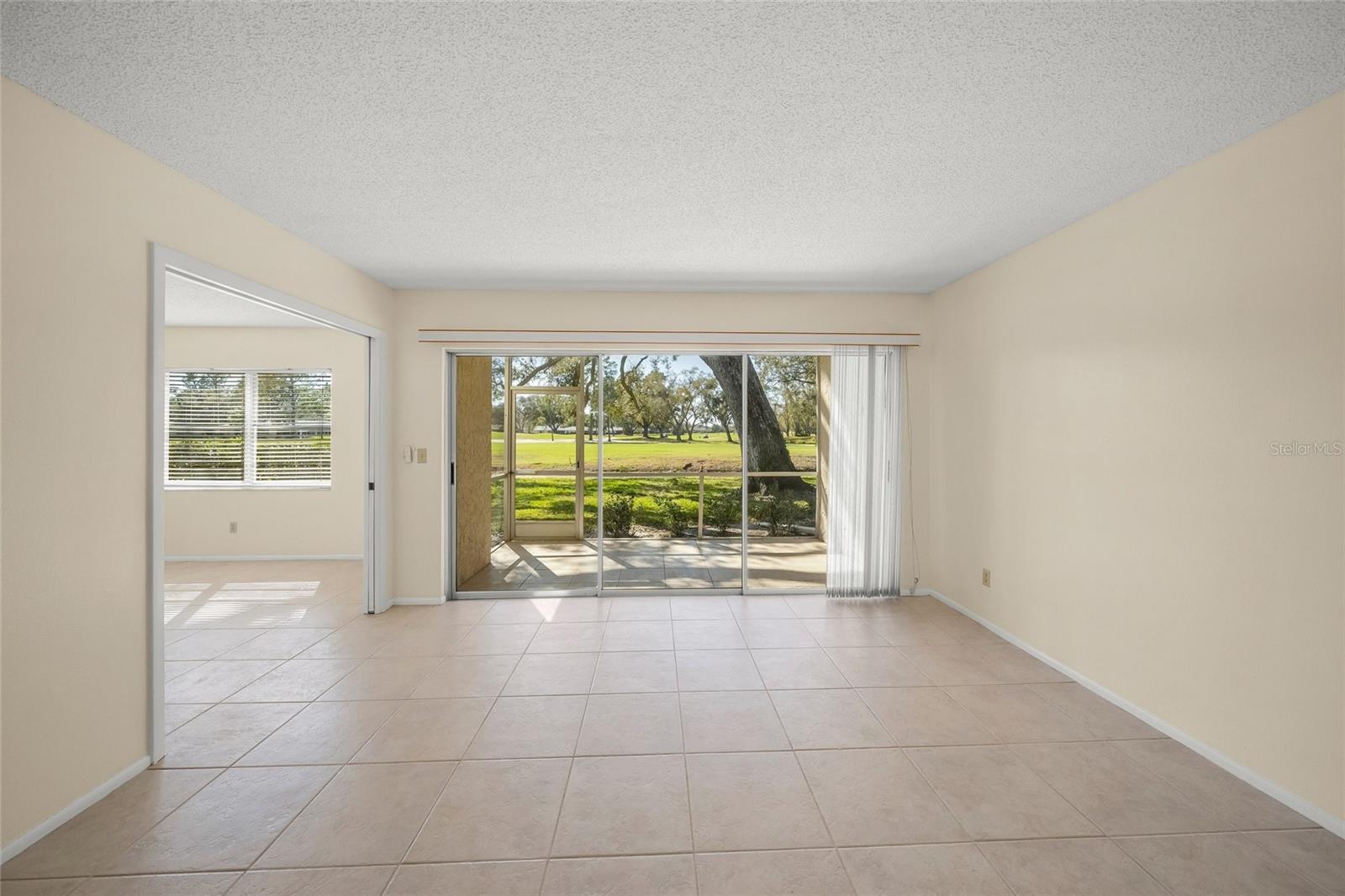 7860 PALM AIRE LN #105 — photo 12
