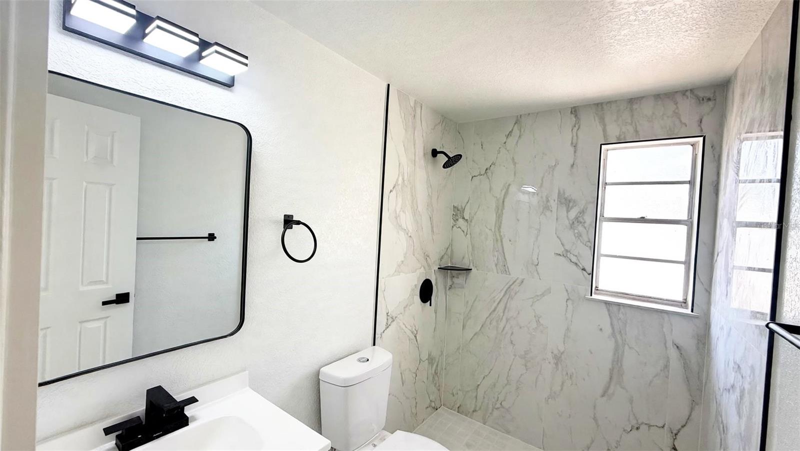 6807 WHITE CLIFFS WAY — photo 9