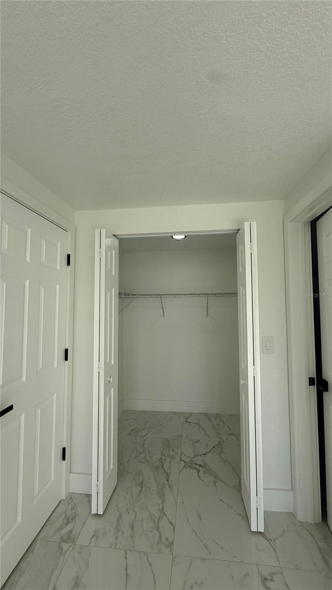 6807 WHITE CLIFFS WAY — photo 12