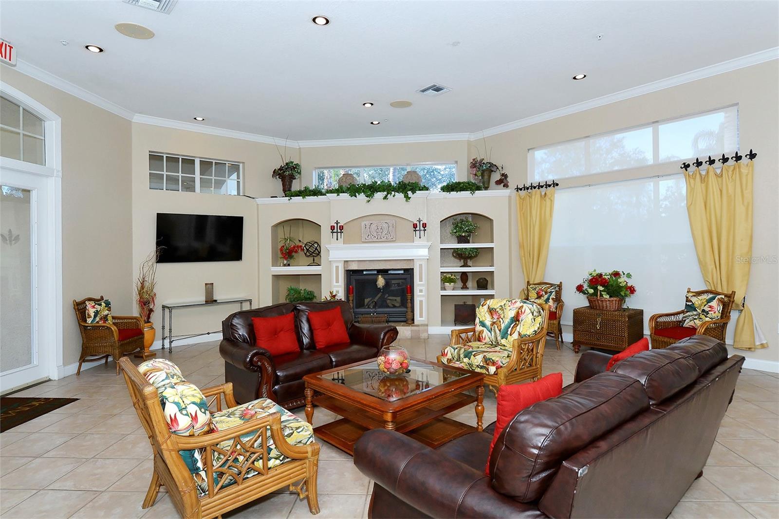5180 NORTHRIDGE RD #102 — photo 31
