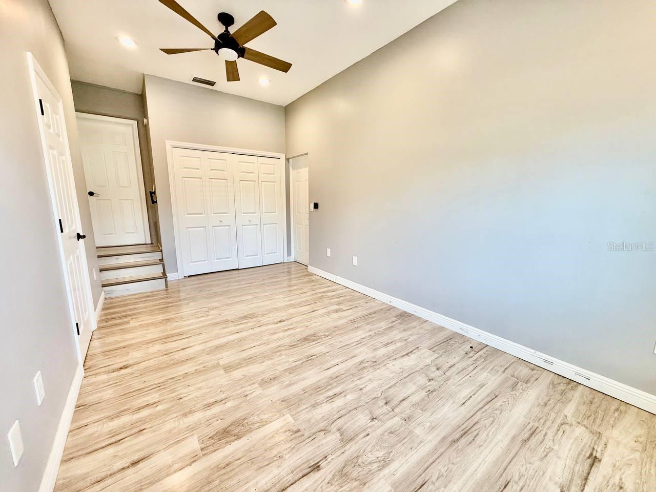 1545 ILLINOIS RD — photo 16