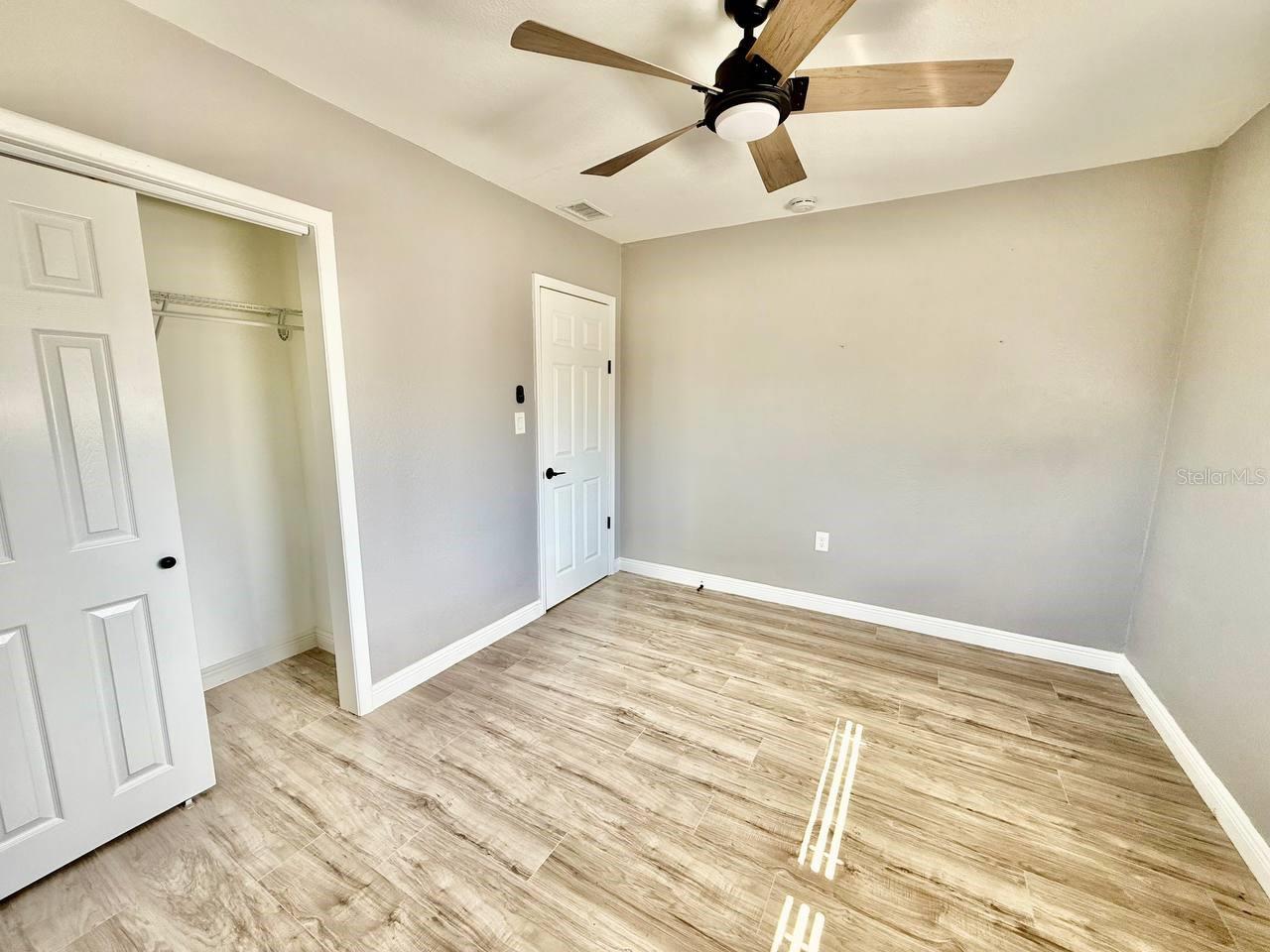 1545 ILLINOIS RD — photo 24