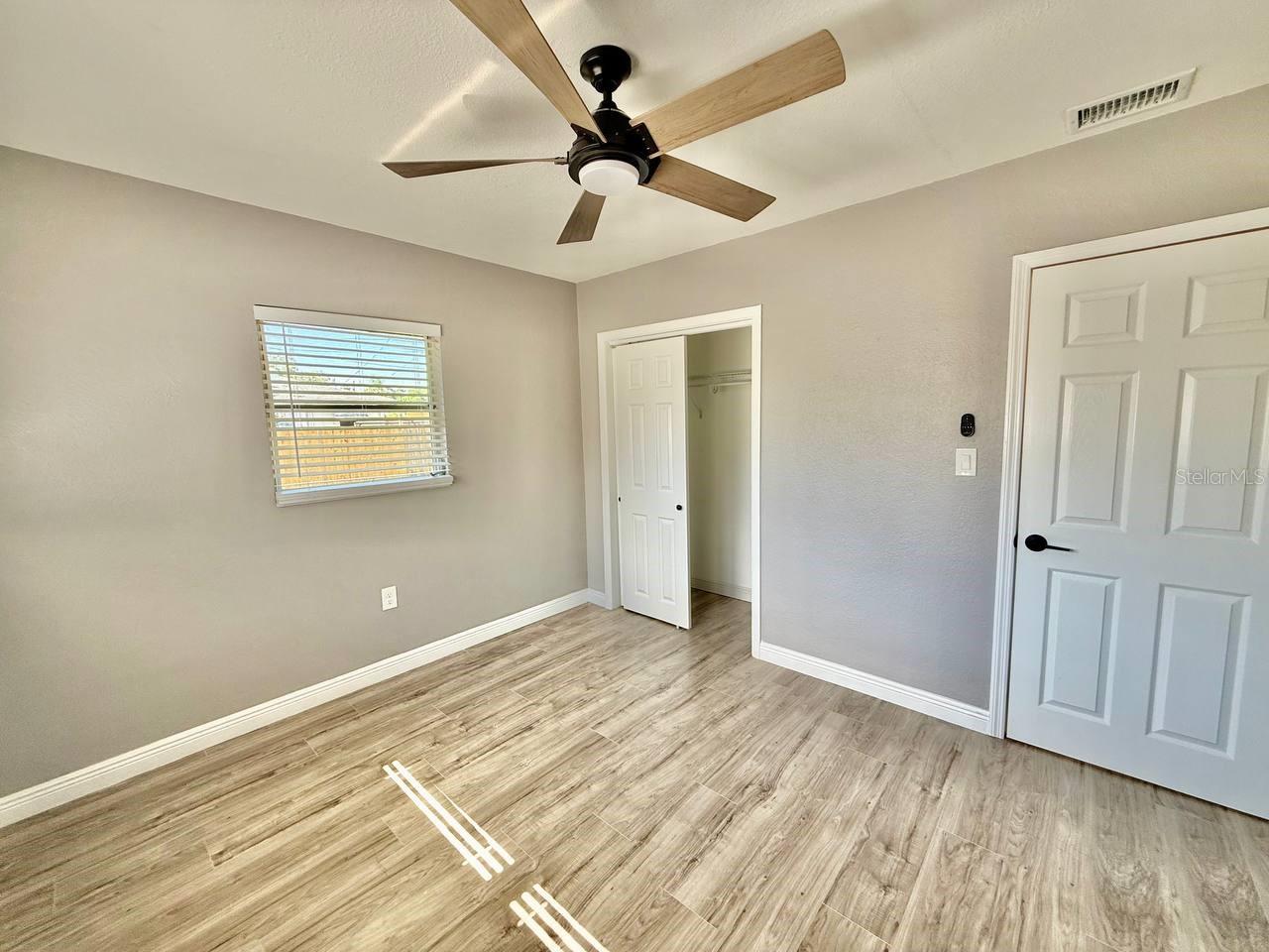 1545 ILLINOIS RD — photo 23