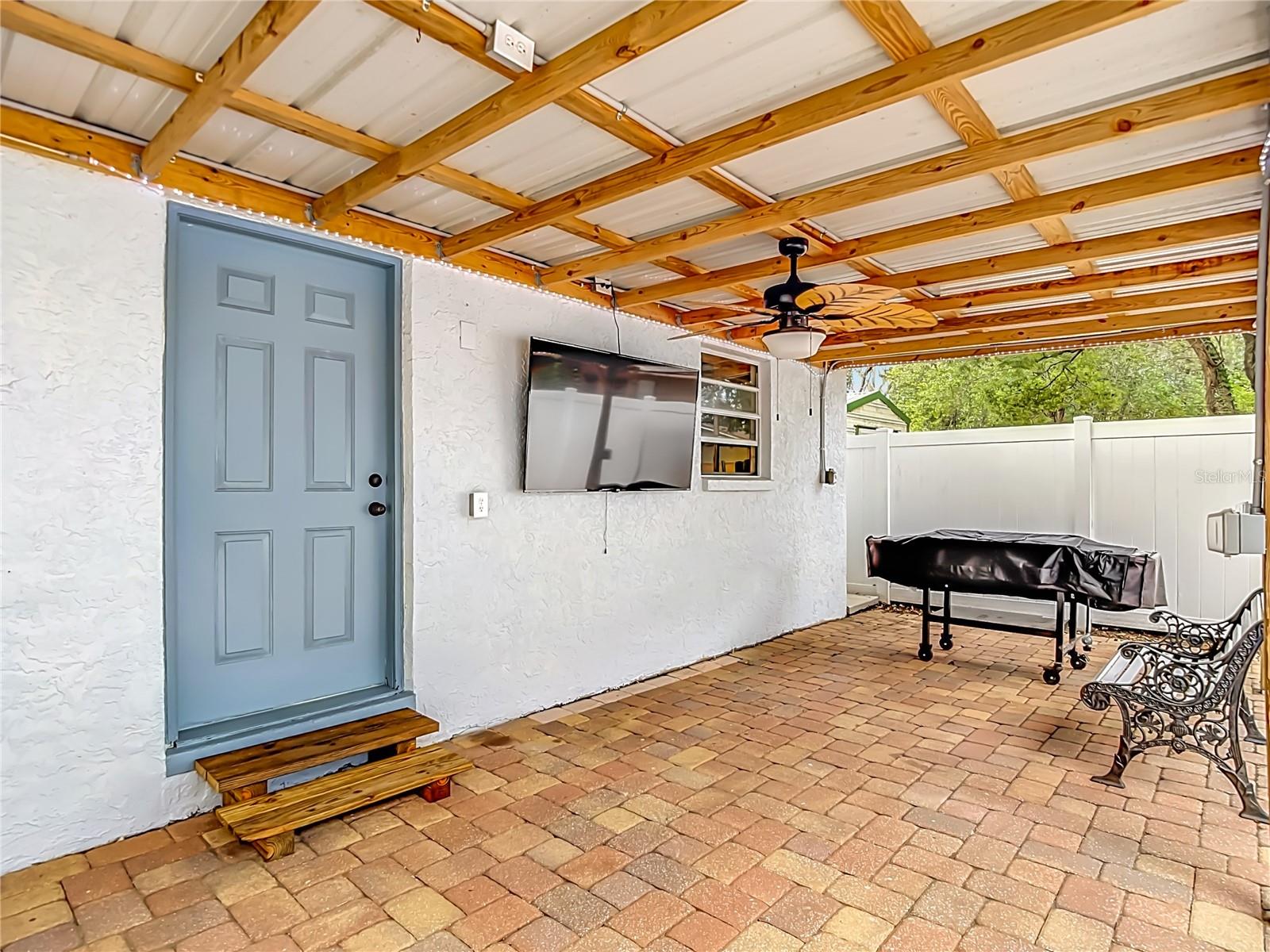 12920 N ALBANY AVE — photo 47