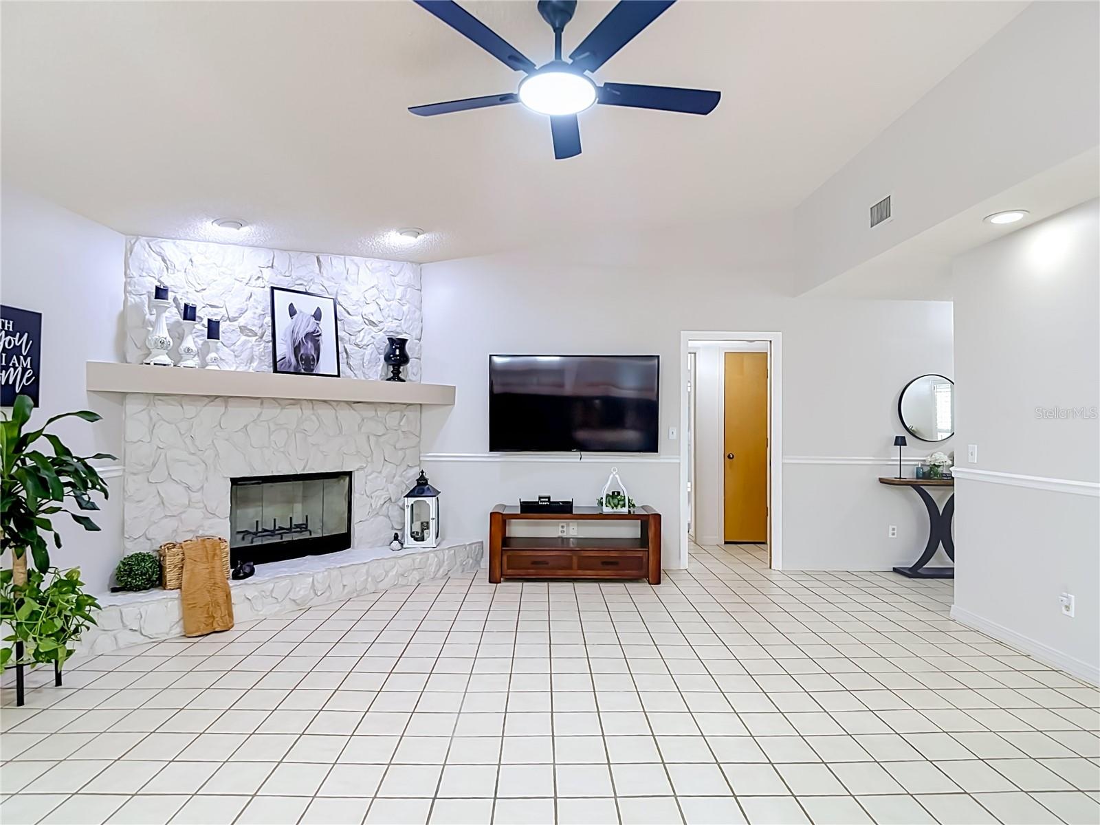 12920 N ALBANY AVE — photo 15
