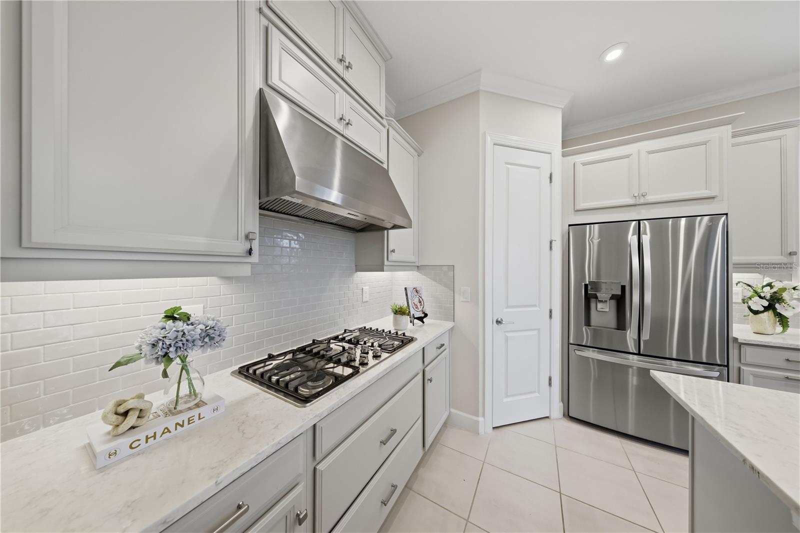 4735 CASSIO CT — photo 8