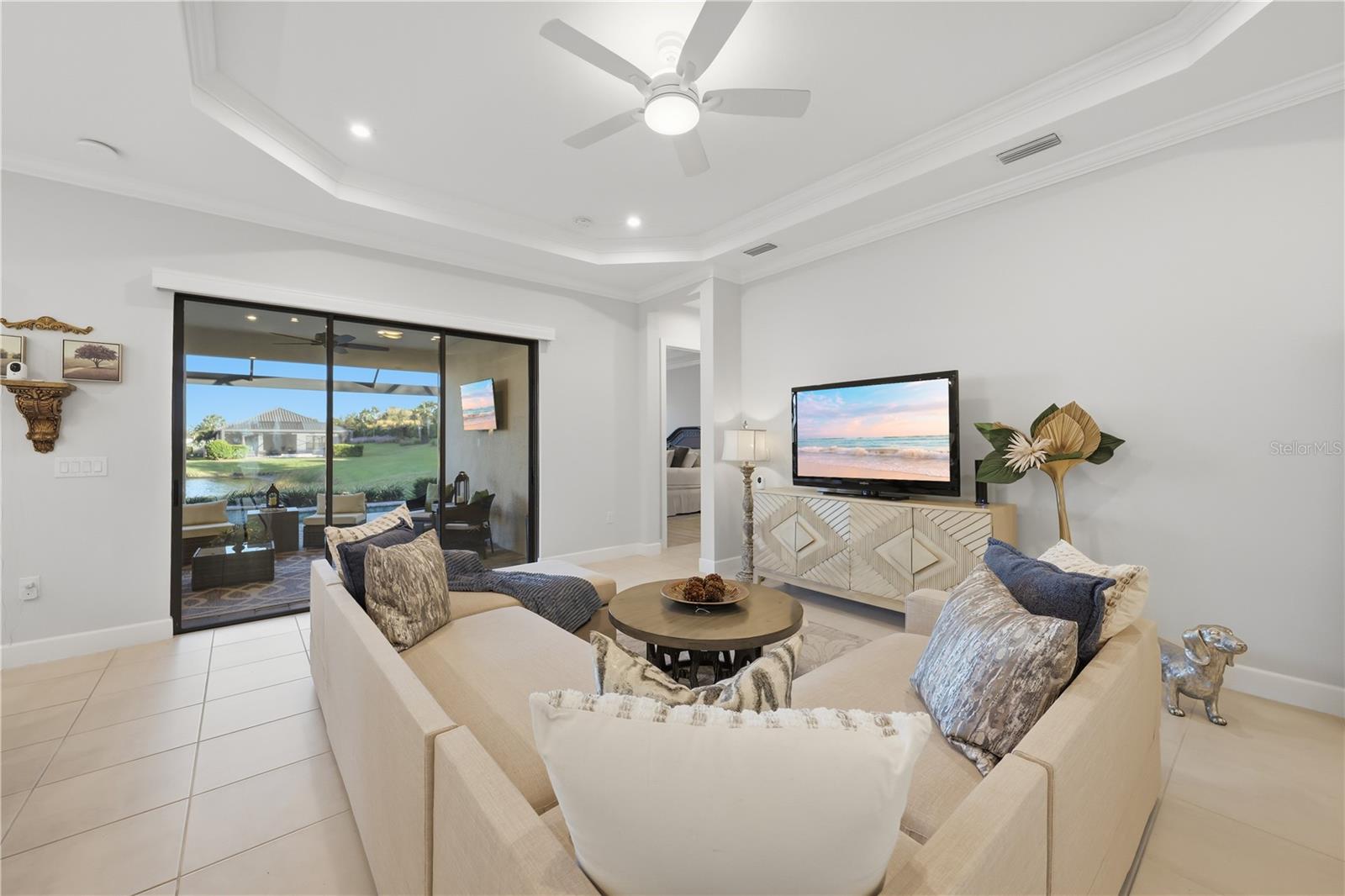 4735 CASSIO CT — photo 5