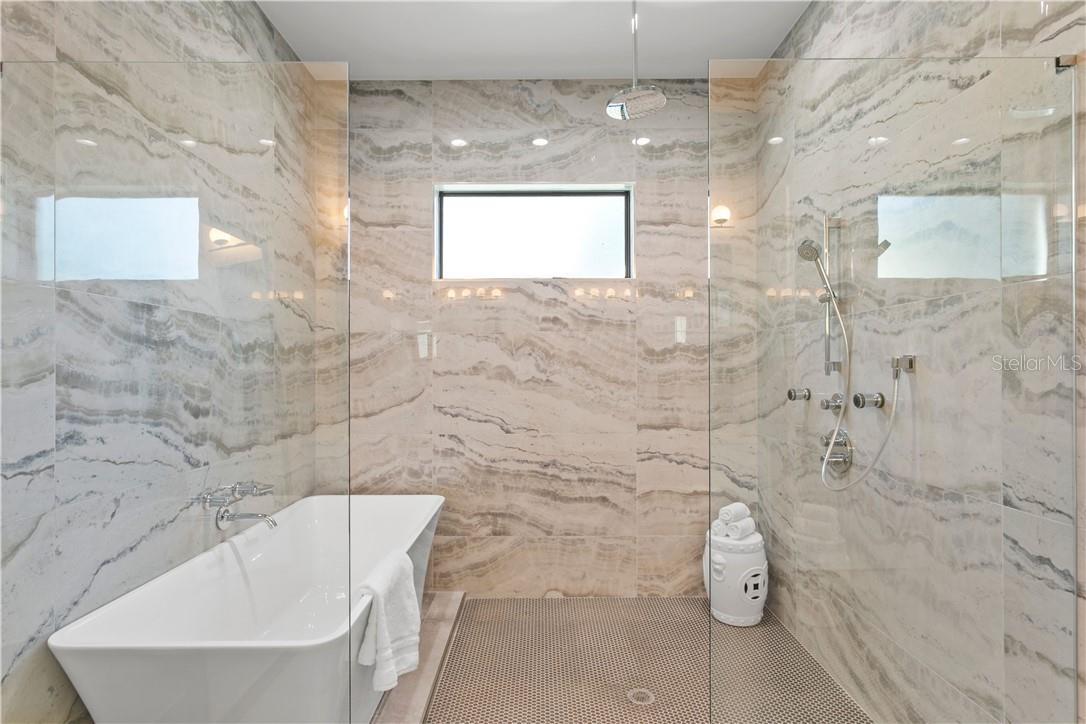 21 BAFFIN AVE — photo 38
