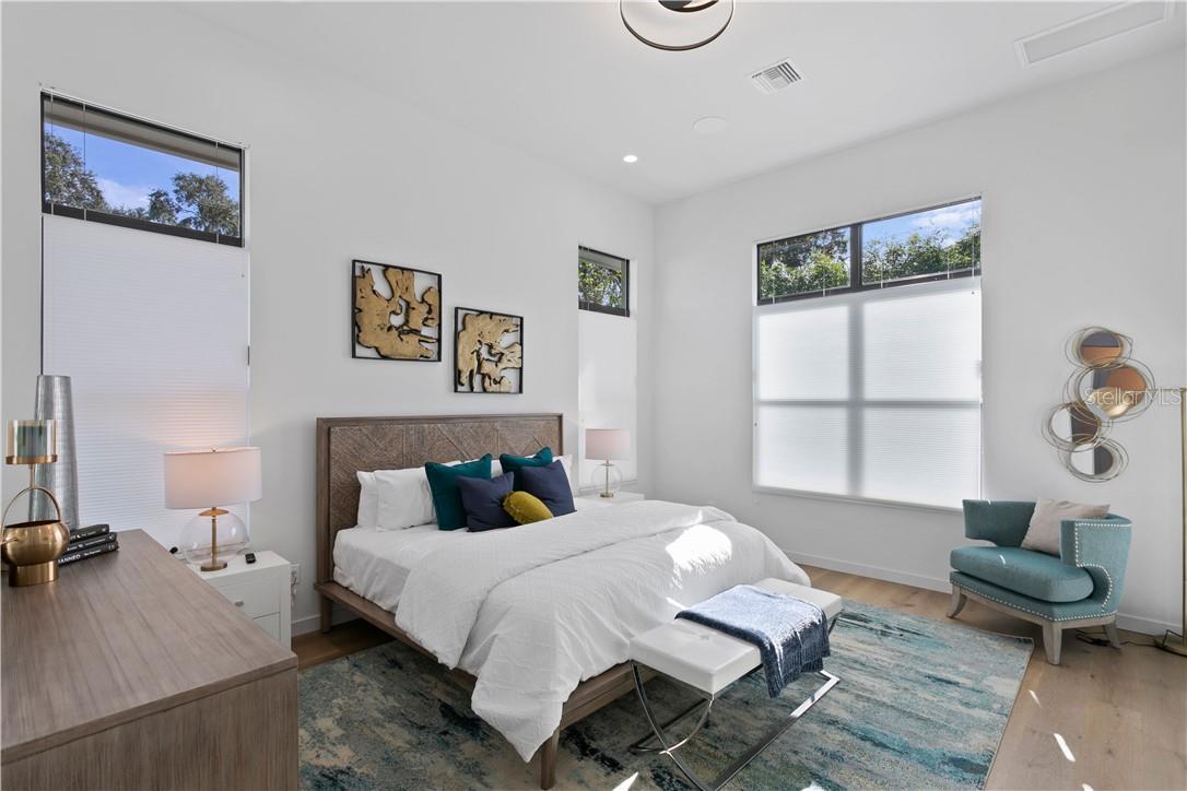 21 BAFFIN AVE — photo 34