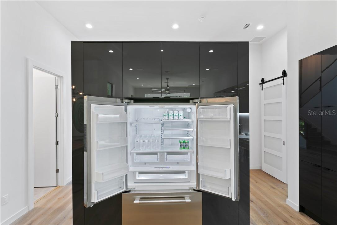 21 BAFFIN AVE — photo 27