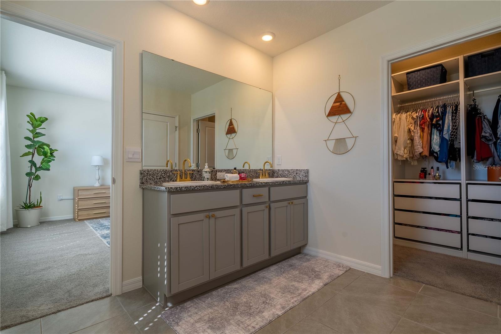 9072 FORGE BREEZE LOOP — photo 30