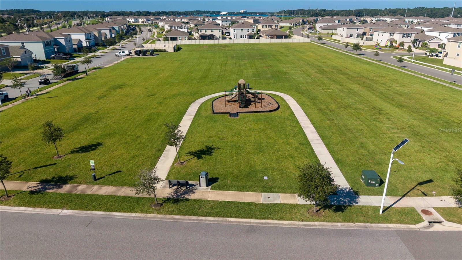 9072 FORGE BREEZE LOOP — photo 38