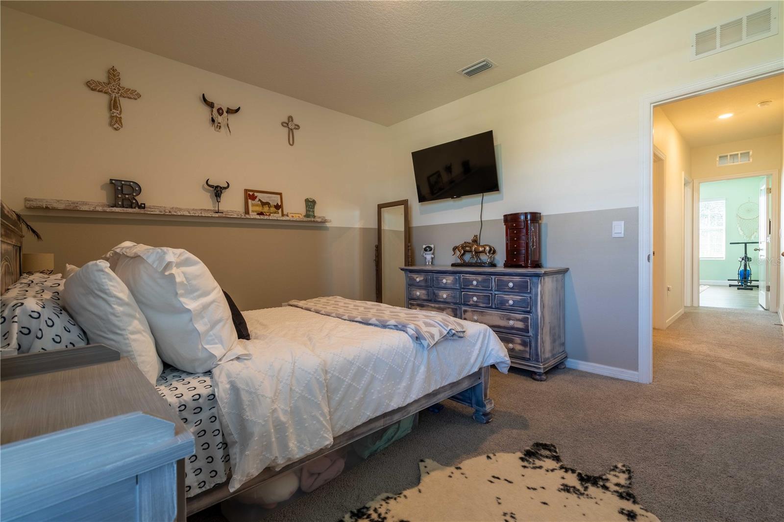 9072 FORGE BREEZE LOOP — photo 23