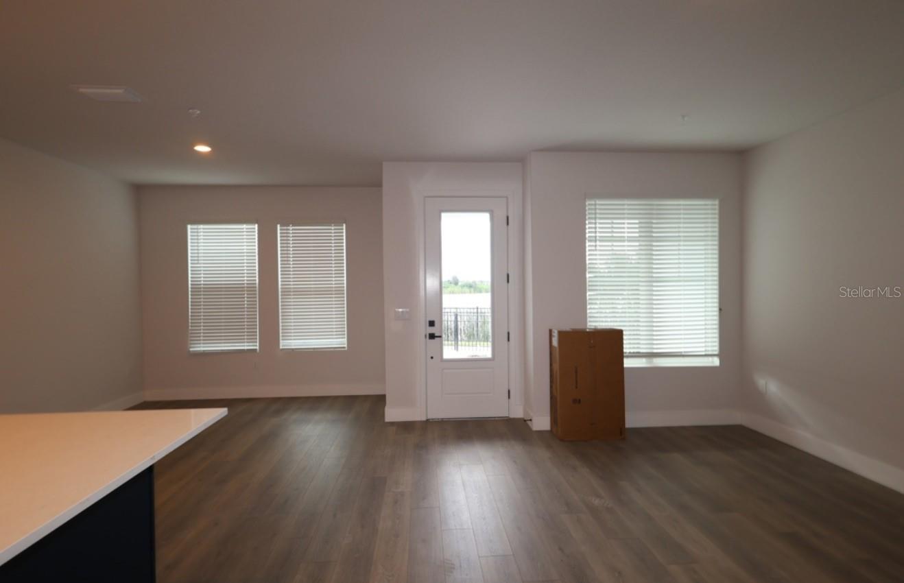 7211 TIDELAND LN — photo 8