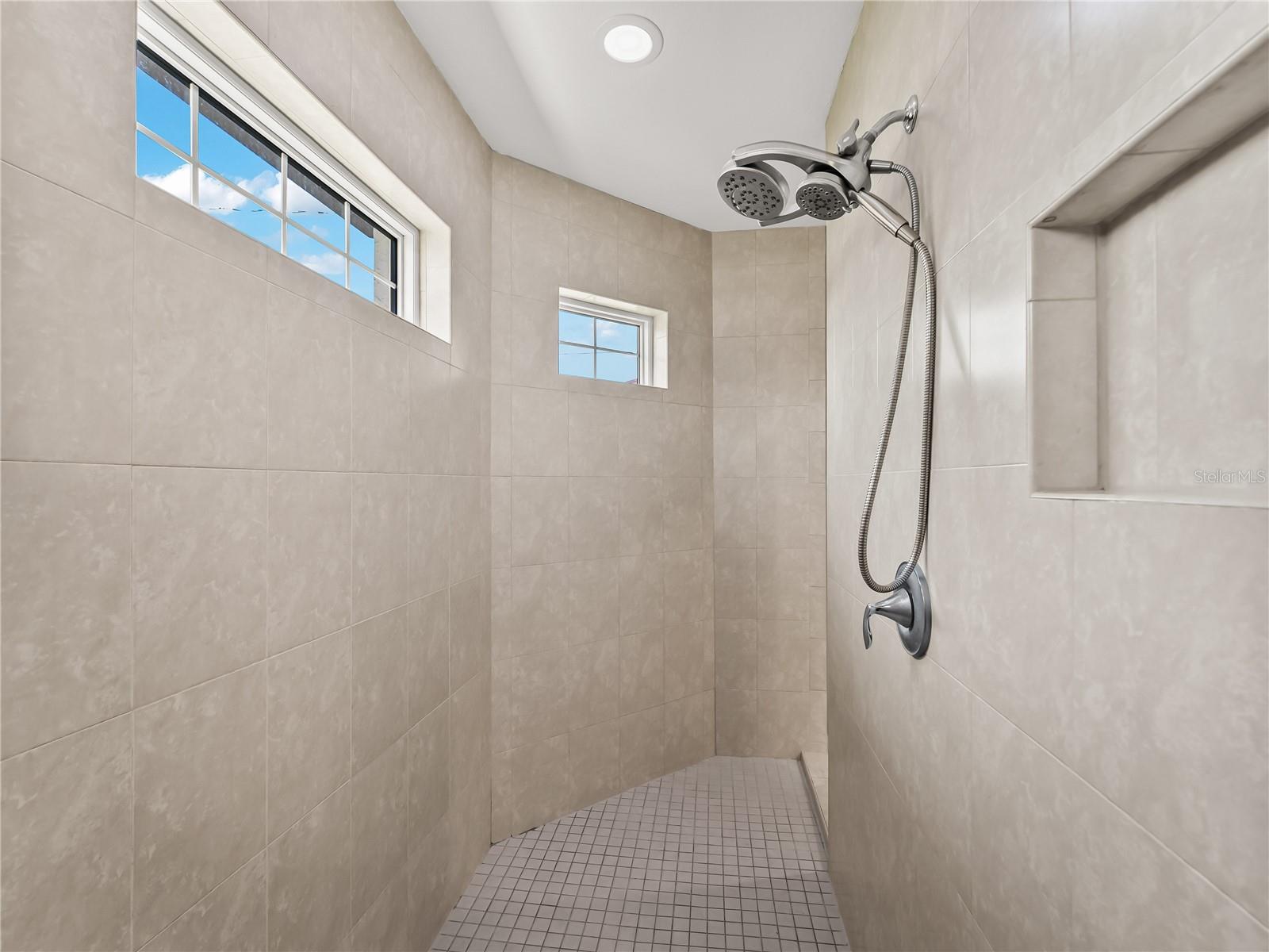 5271 CROMEY RD — photo 43
