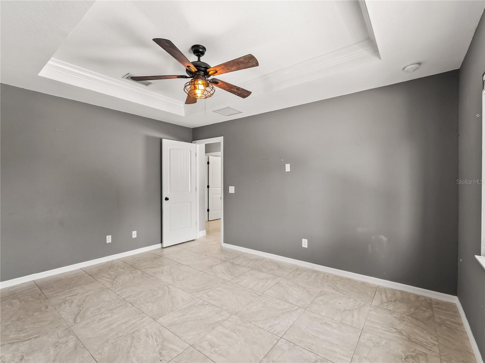 5271 CROMEY RD — photo 32