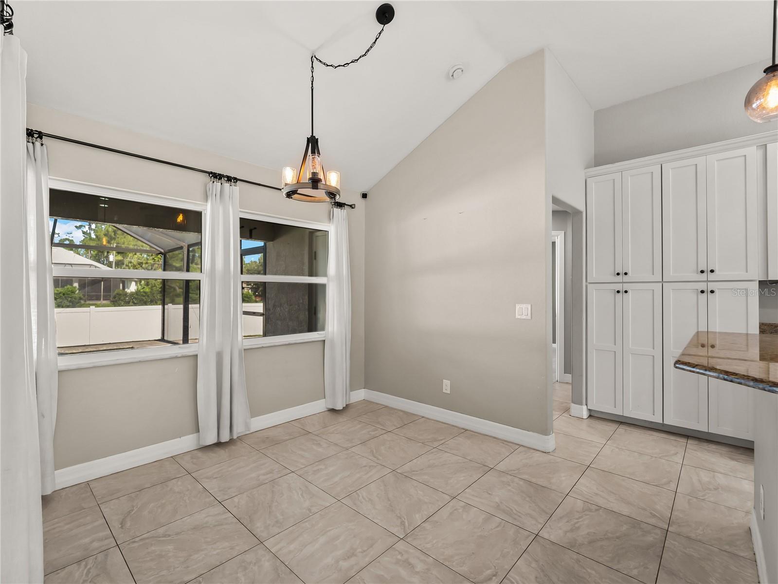 5271 CROMEY RD — photo 25