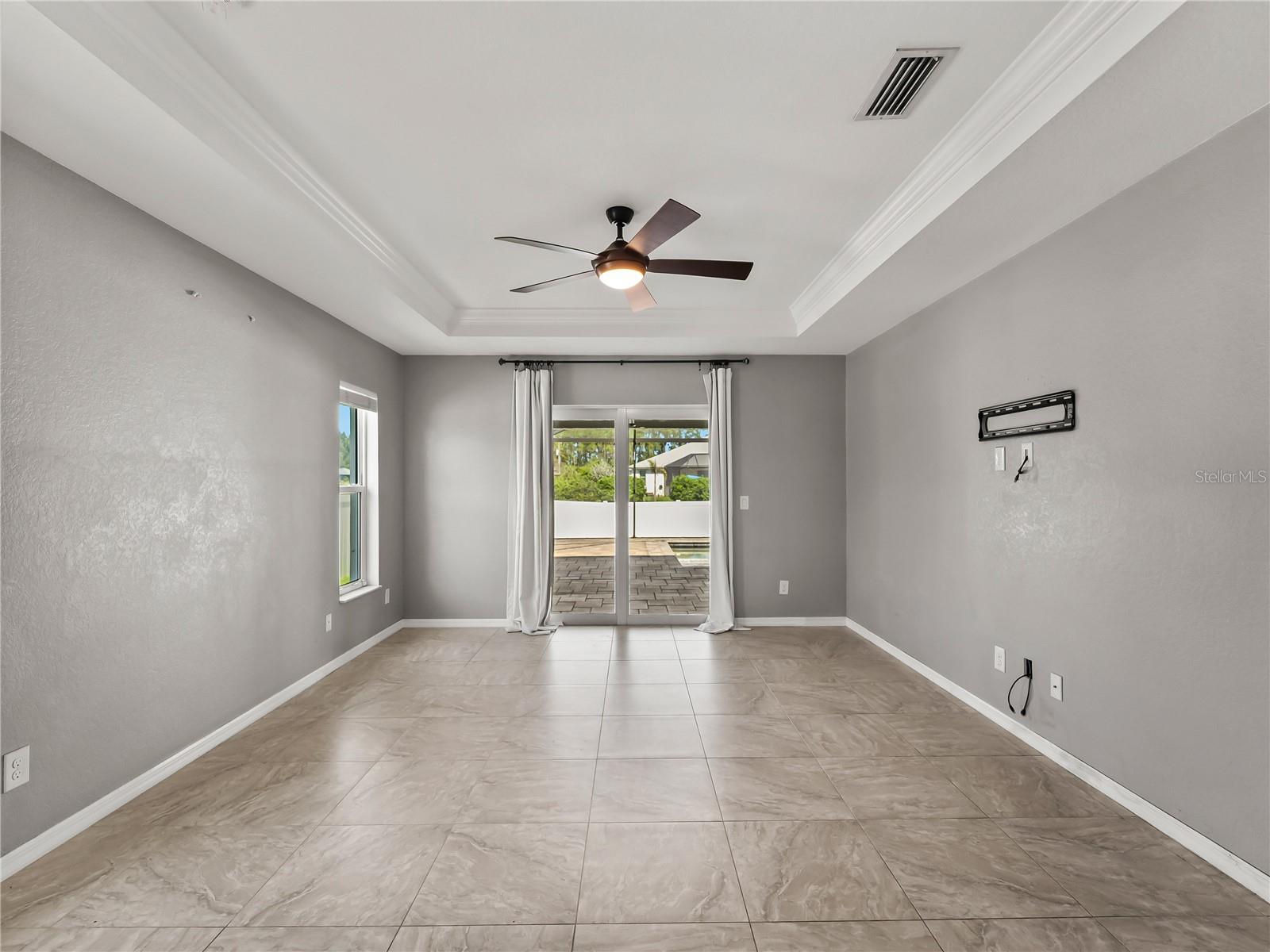 5271 CROMEY RD — photo 35