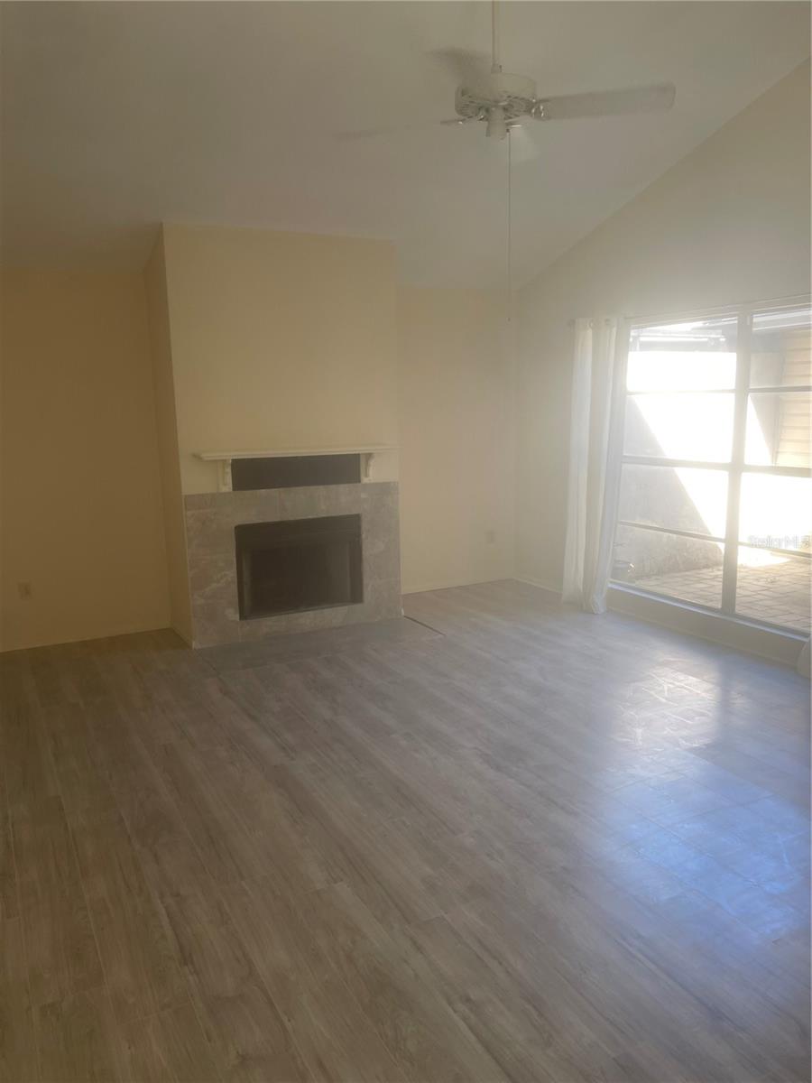 10842 VENICE CIR — photo 7