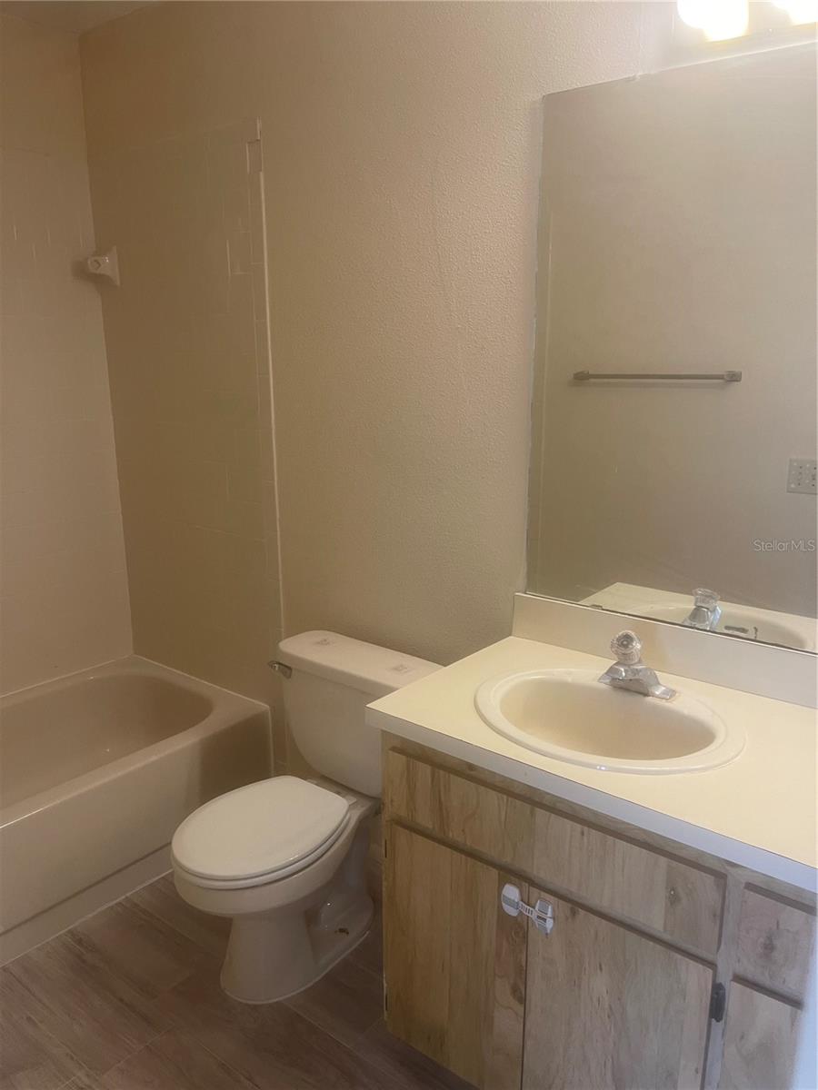10842 VENICE CIR — photo 19