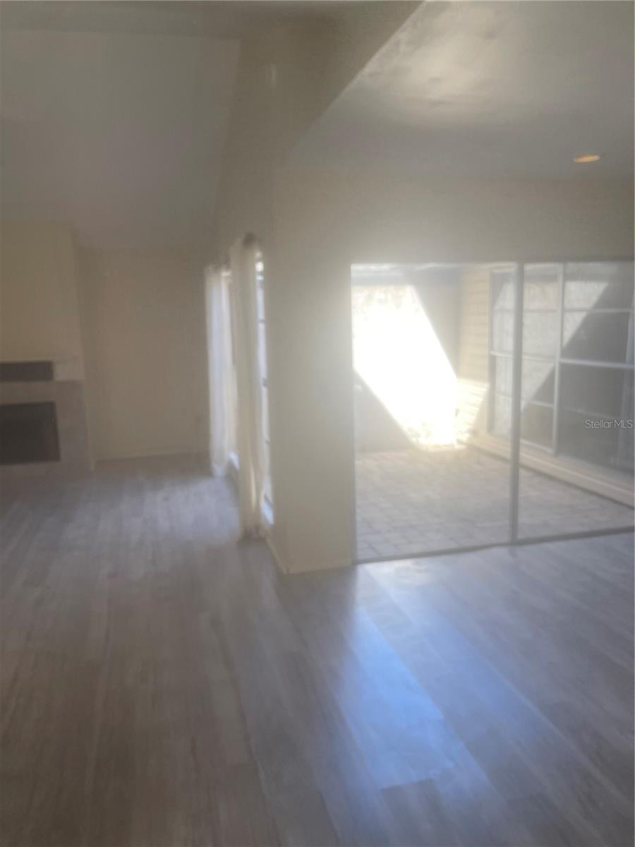 10842 VENICE CIR — photo 3