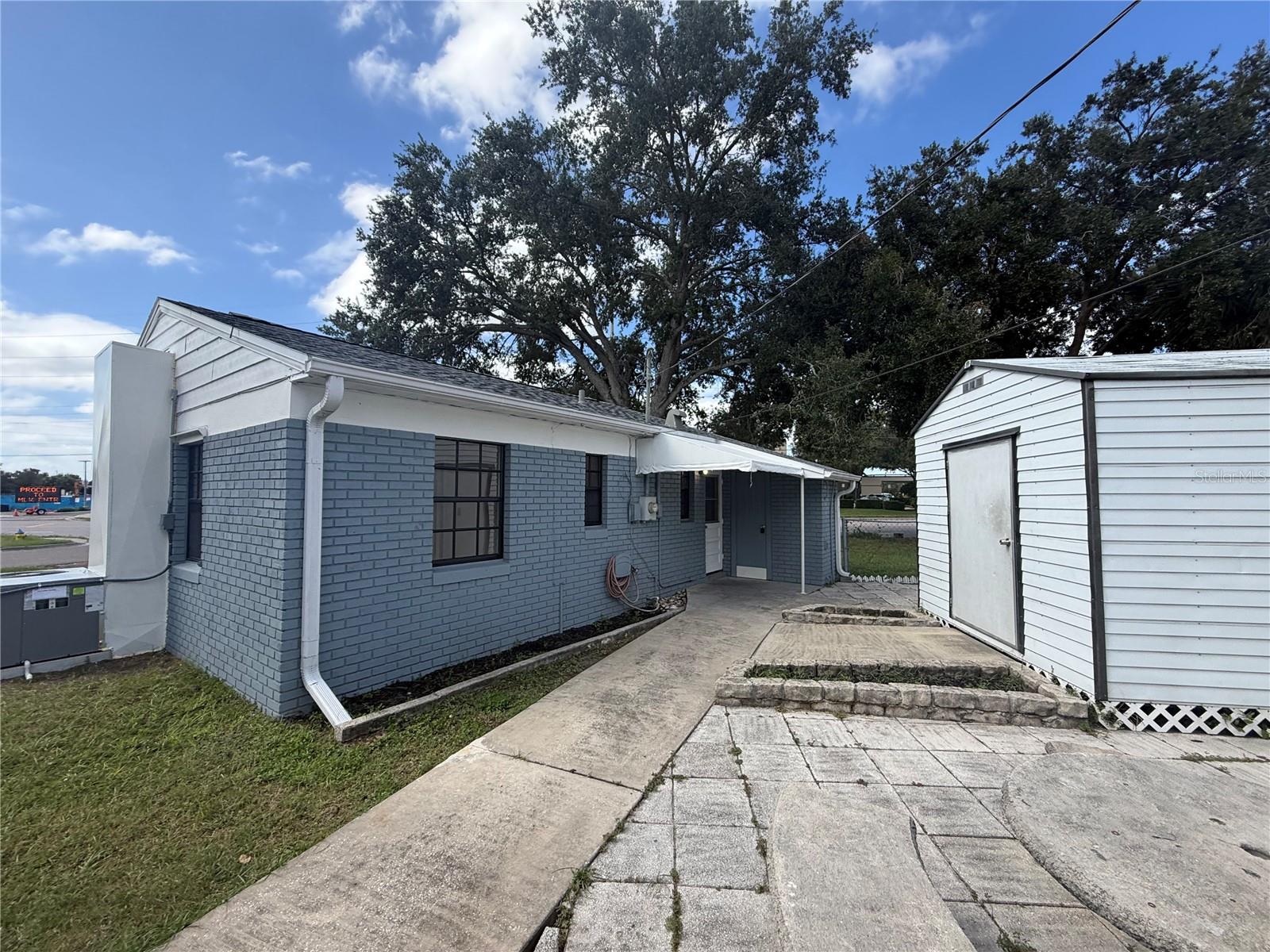 4505 N HABANA AVE — photo 5