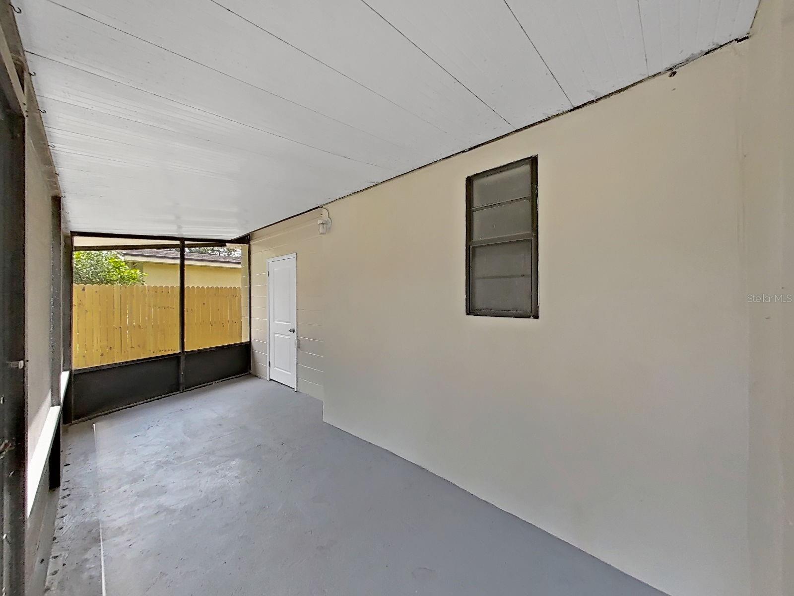 4411 BASS ST — photo 41