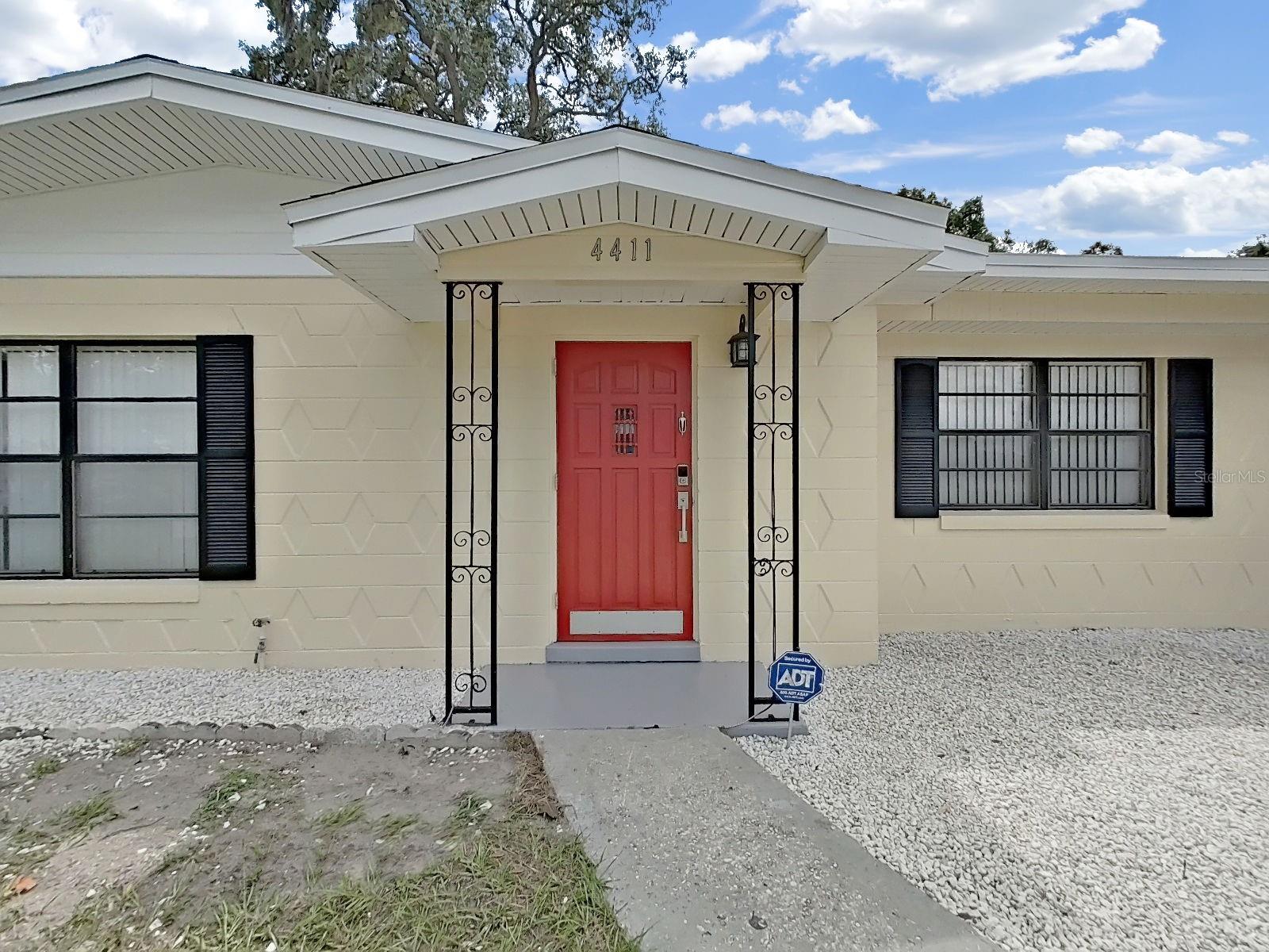 4411 BASS ST — photo 7