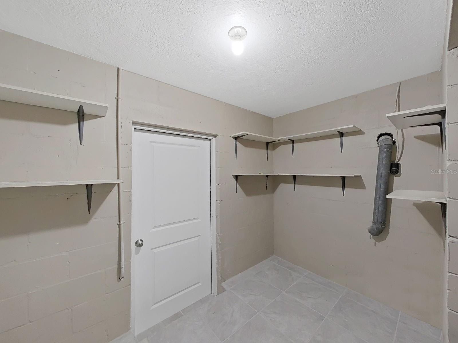 4411 BASS ST — photo 39