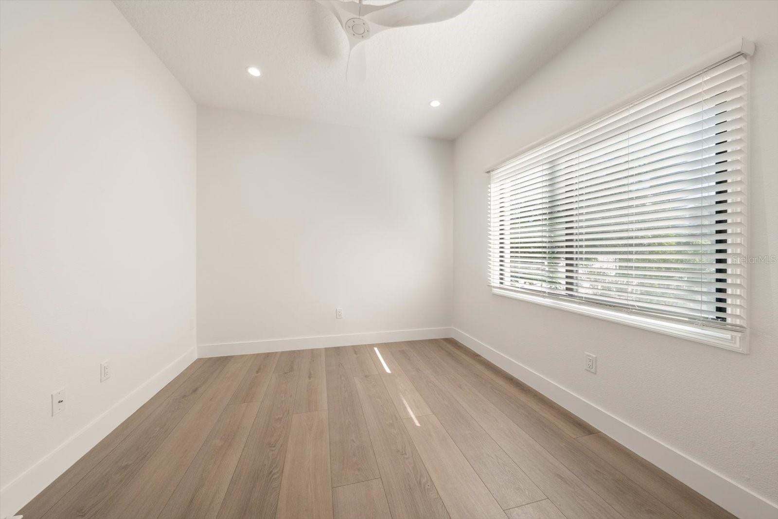 295 7TH ST S — photo 15