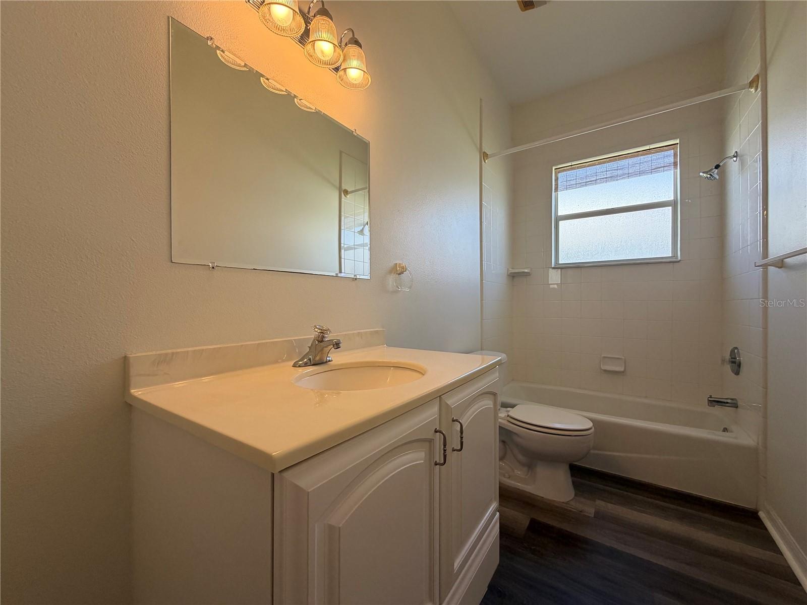 4733 S CRANBERRY BLVD — photo 6